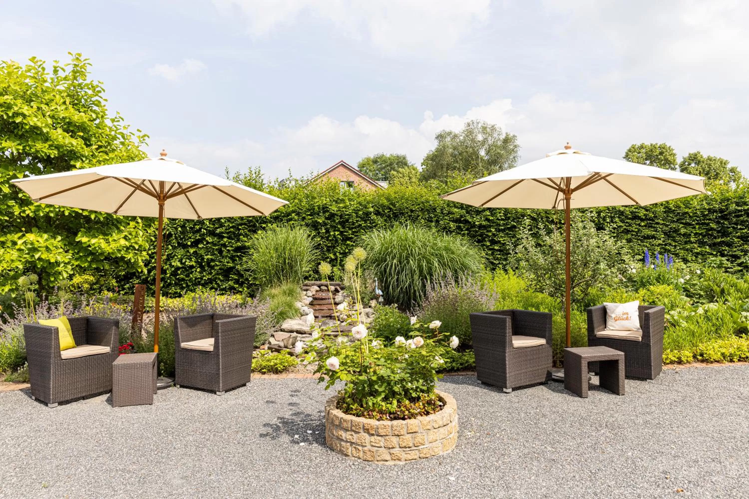 Garden in Parkhotel Bilm im Glück am Stadtrand Hannovers