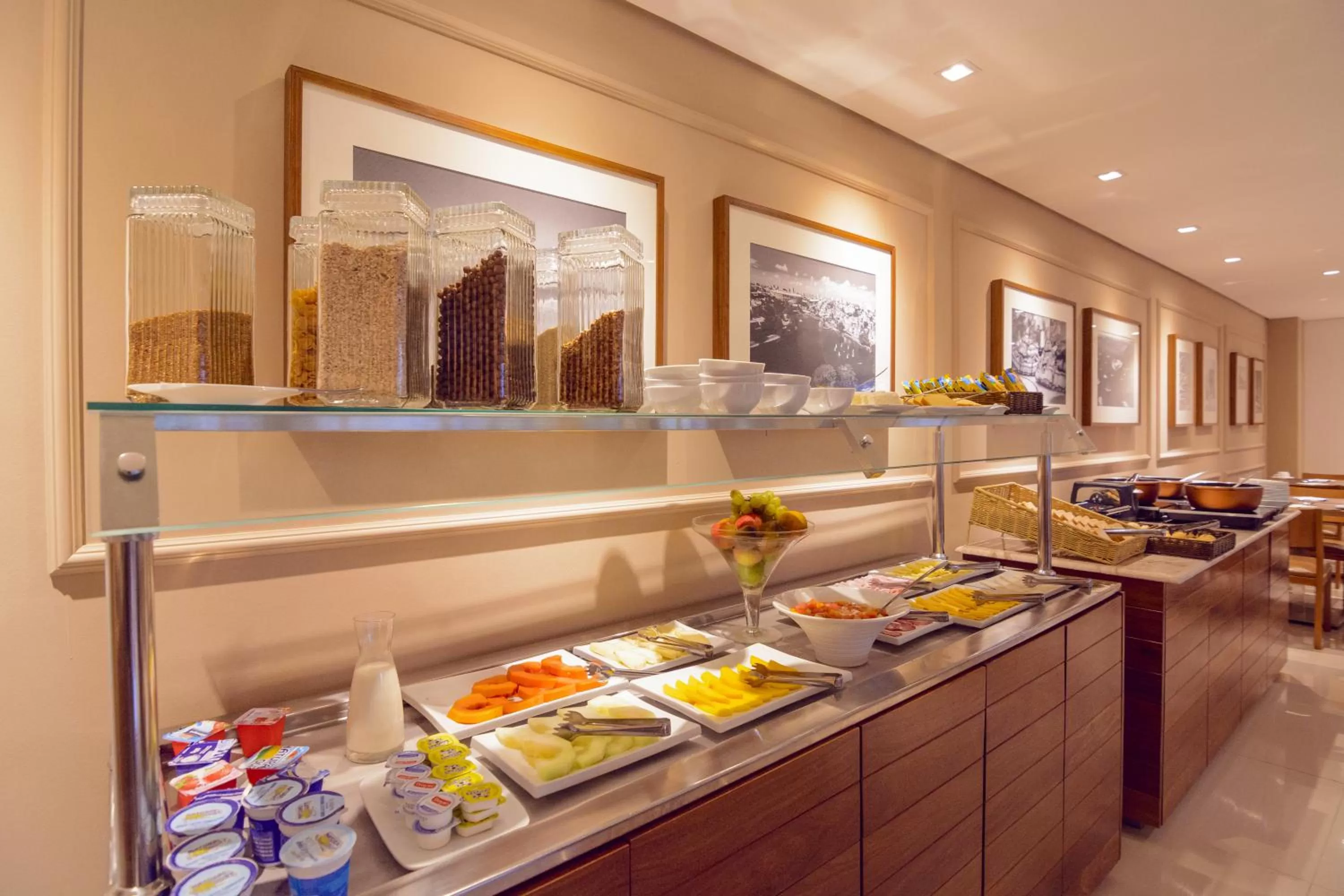 Restaurant/places to eat in Intercity Salvador Aeroporto