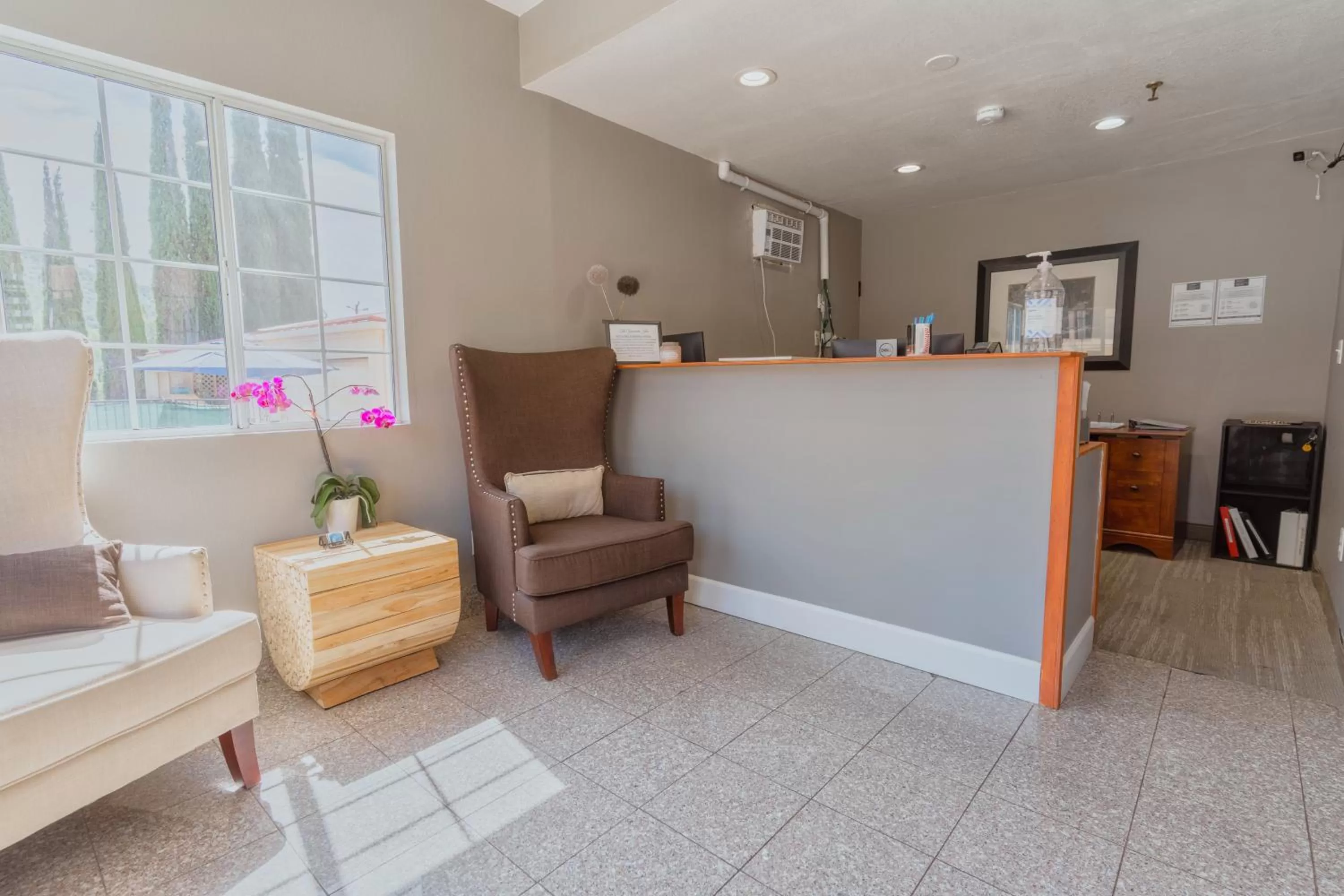 Lobby or reception in The Yosemite Inn