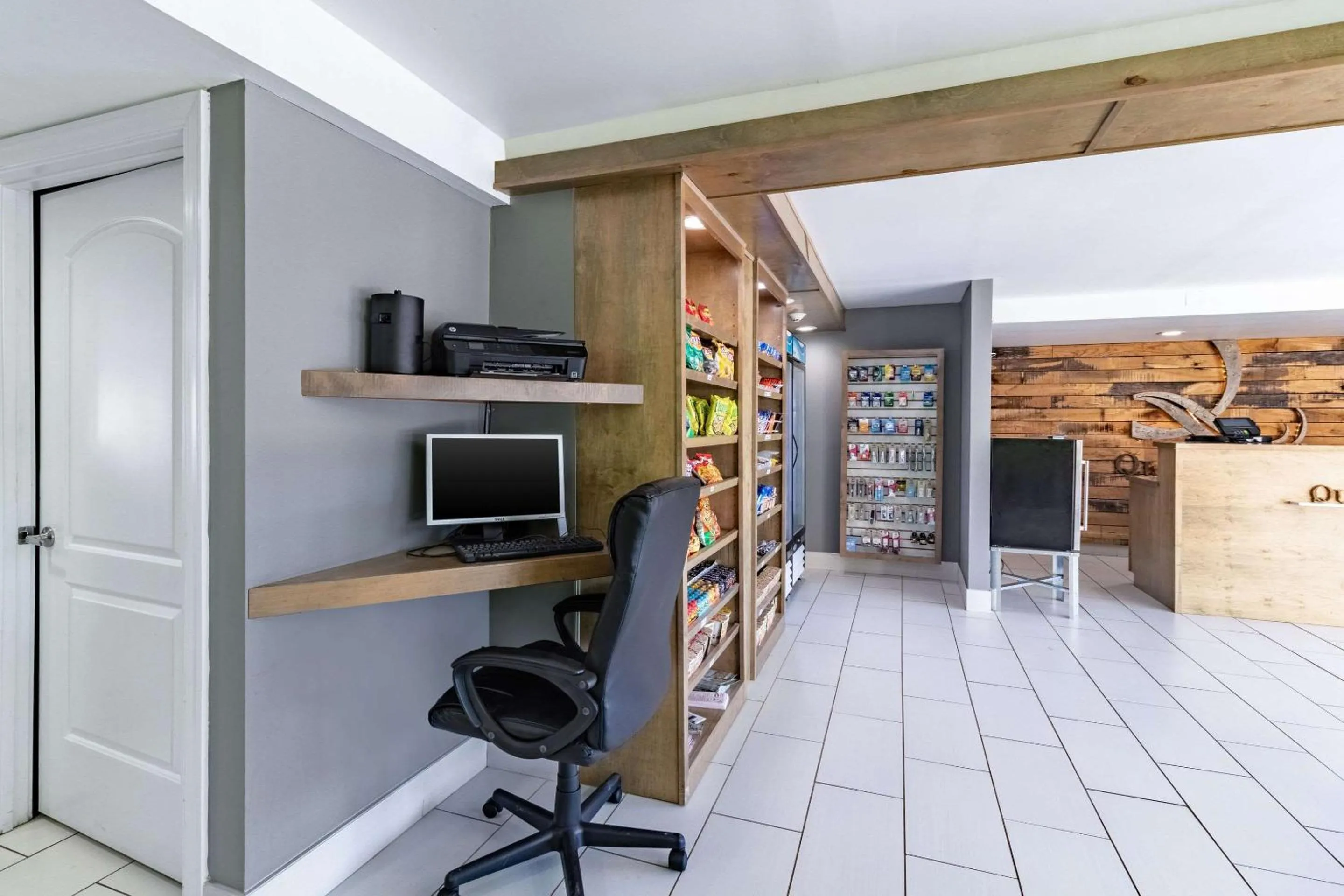 On site in Quality Inn Franklin - Cool Springs Area