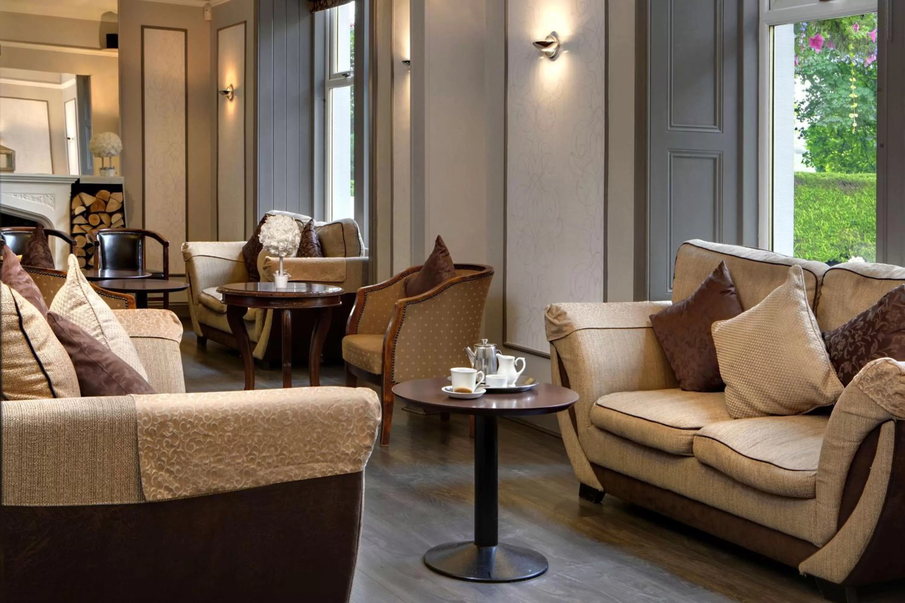 Lounge or bar in Dryfesdale Hotel - BW Signature Collection