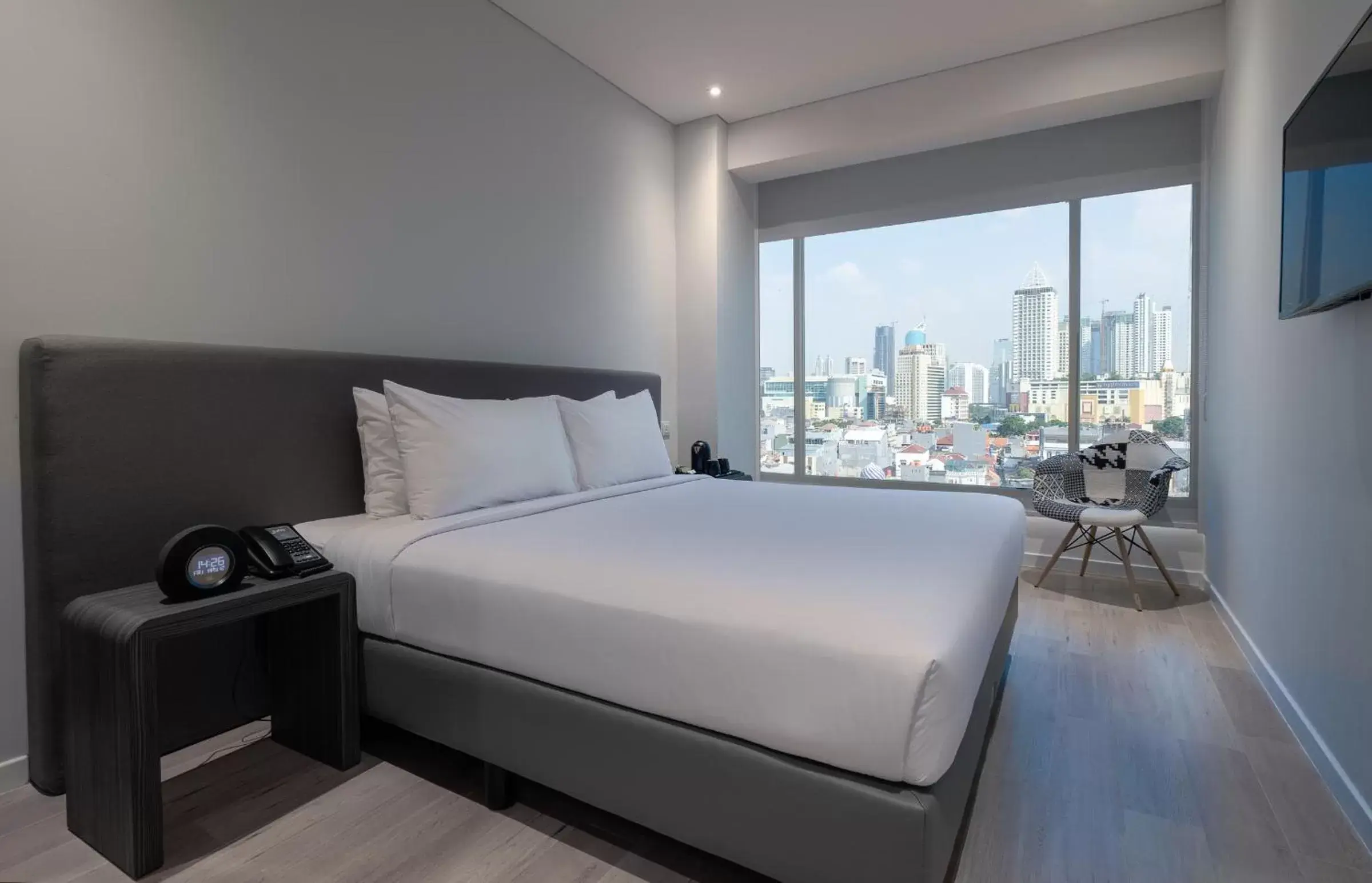 Executive Queen Room in Juno Tanah Abang Jakarta Executive Queen Room in Juno Tanah Abang Jakarta