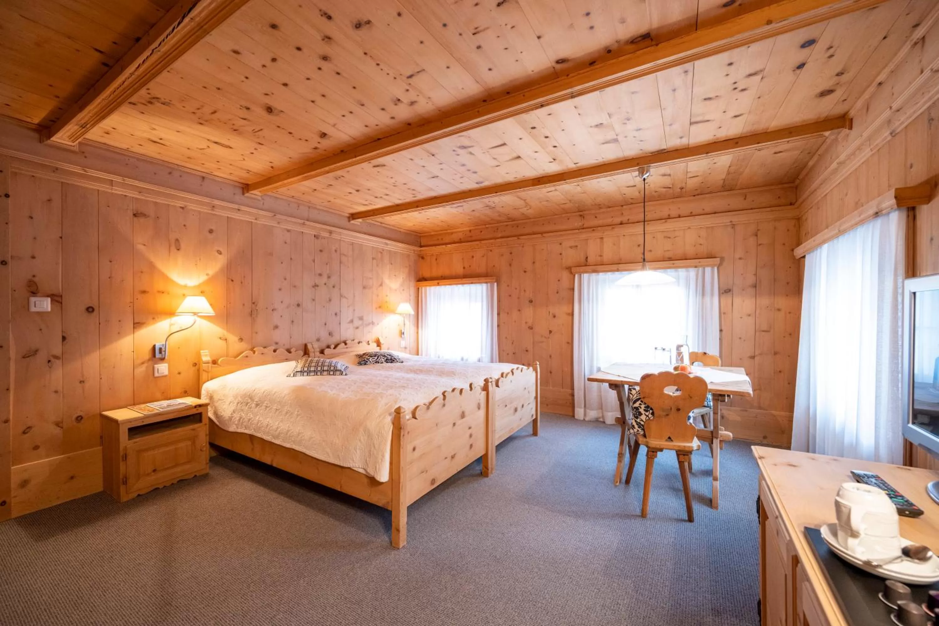 Bedroom in Hotel Engiadina