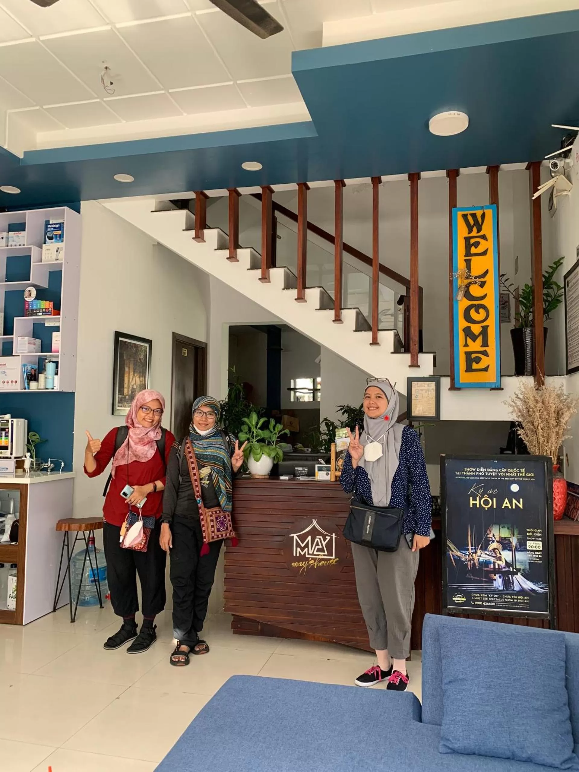 group of guests in May's House Hoi An