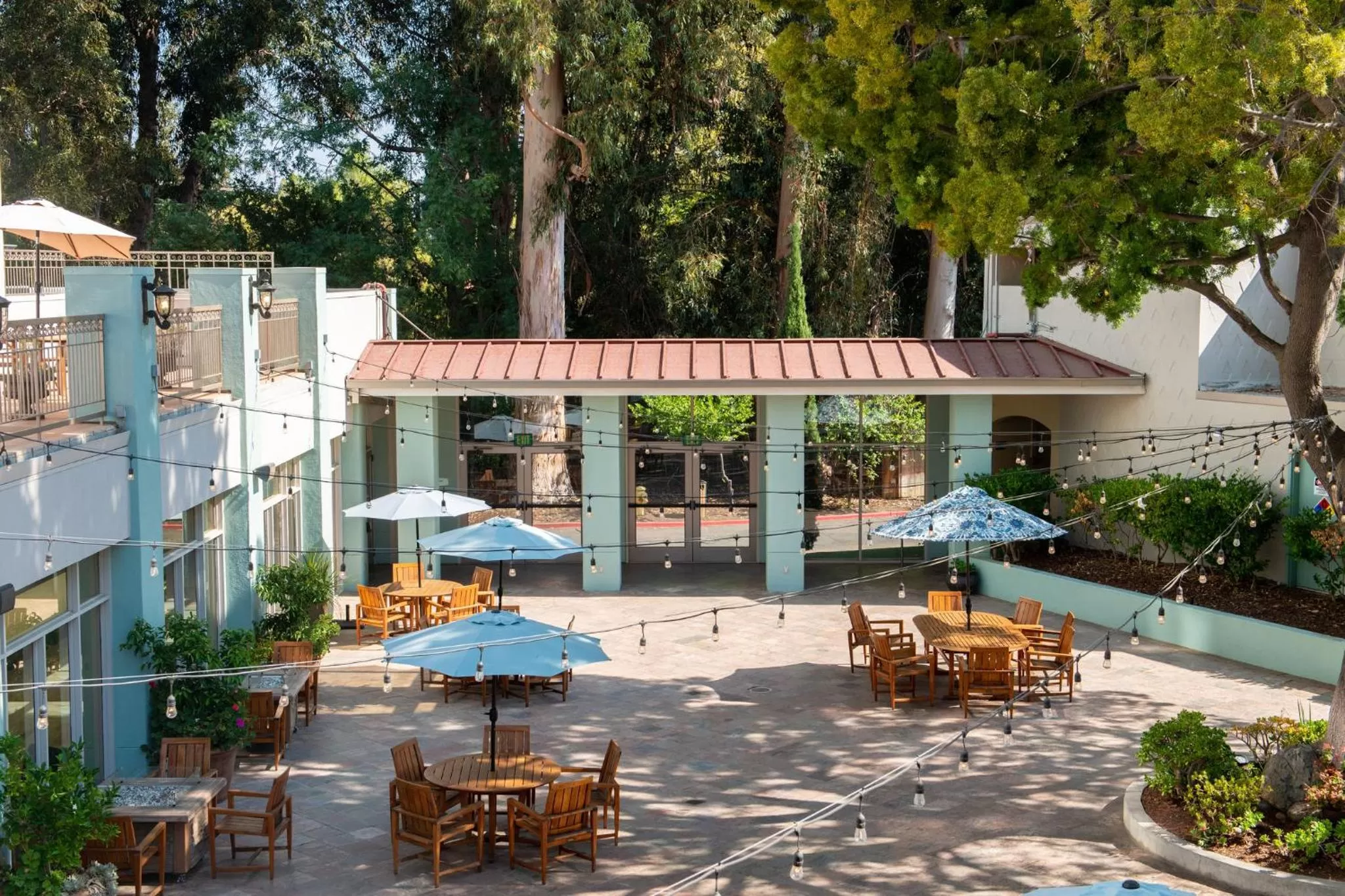 Property building in Crowne Plaza Cabana Hotel by IHG