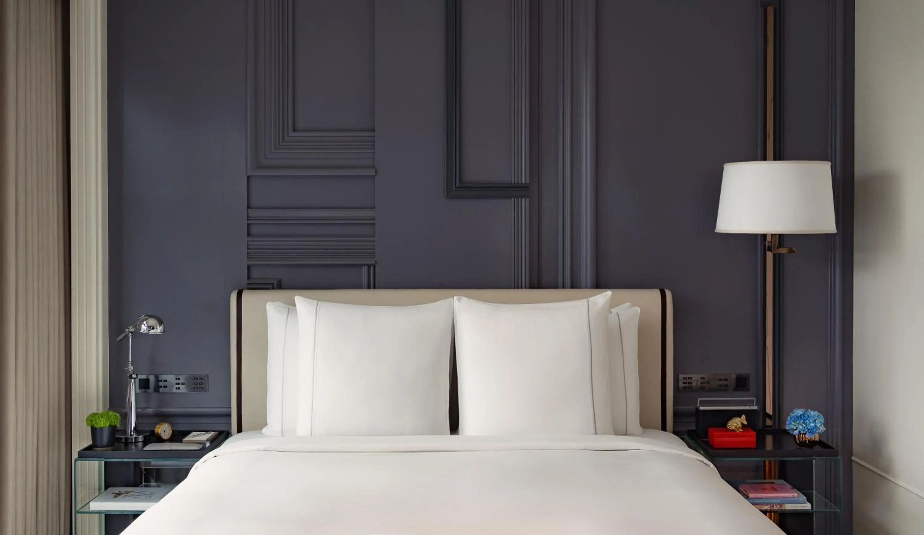 Bed in Rosewood Bangkok