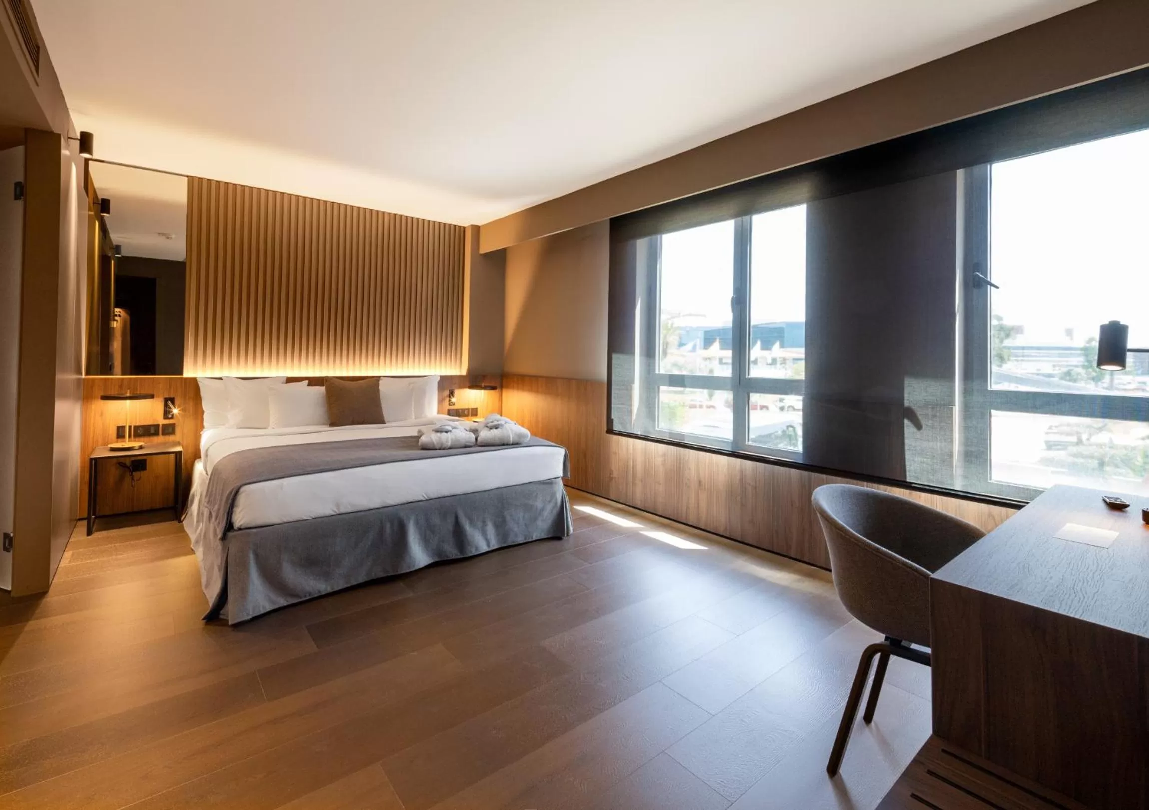 Photo of the whole room, Bed in BAH Barcelona Airport Hotel