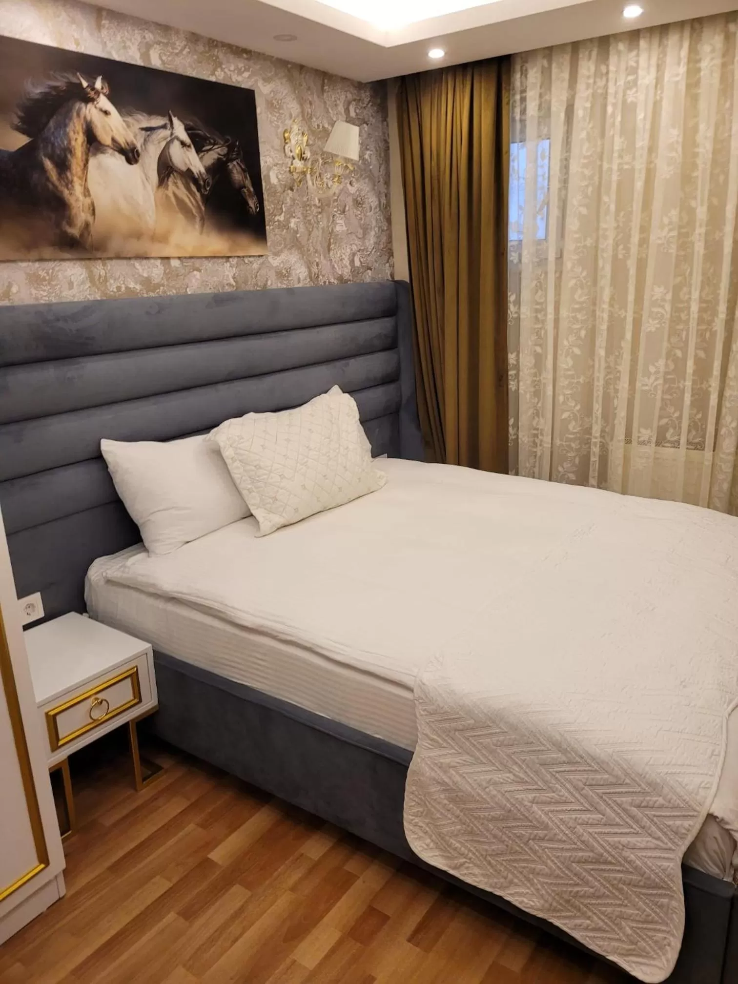 Bed in Mr BEYAZ HOTEL