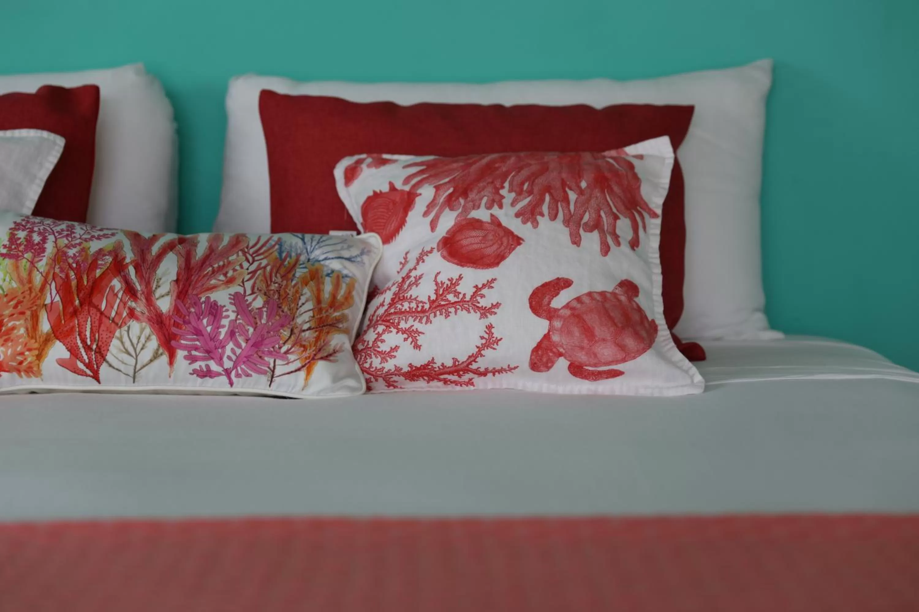 Decorative detail, Bed in Villas H2O