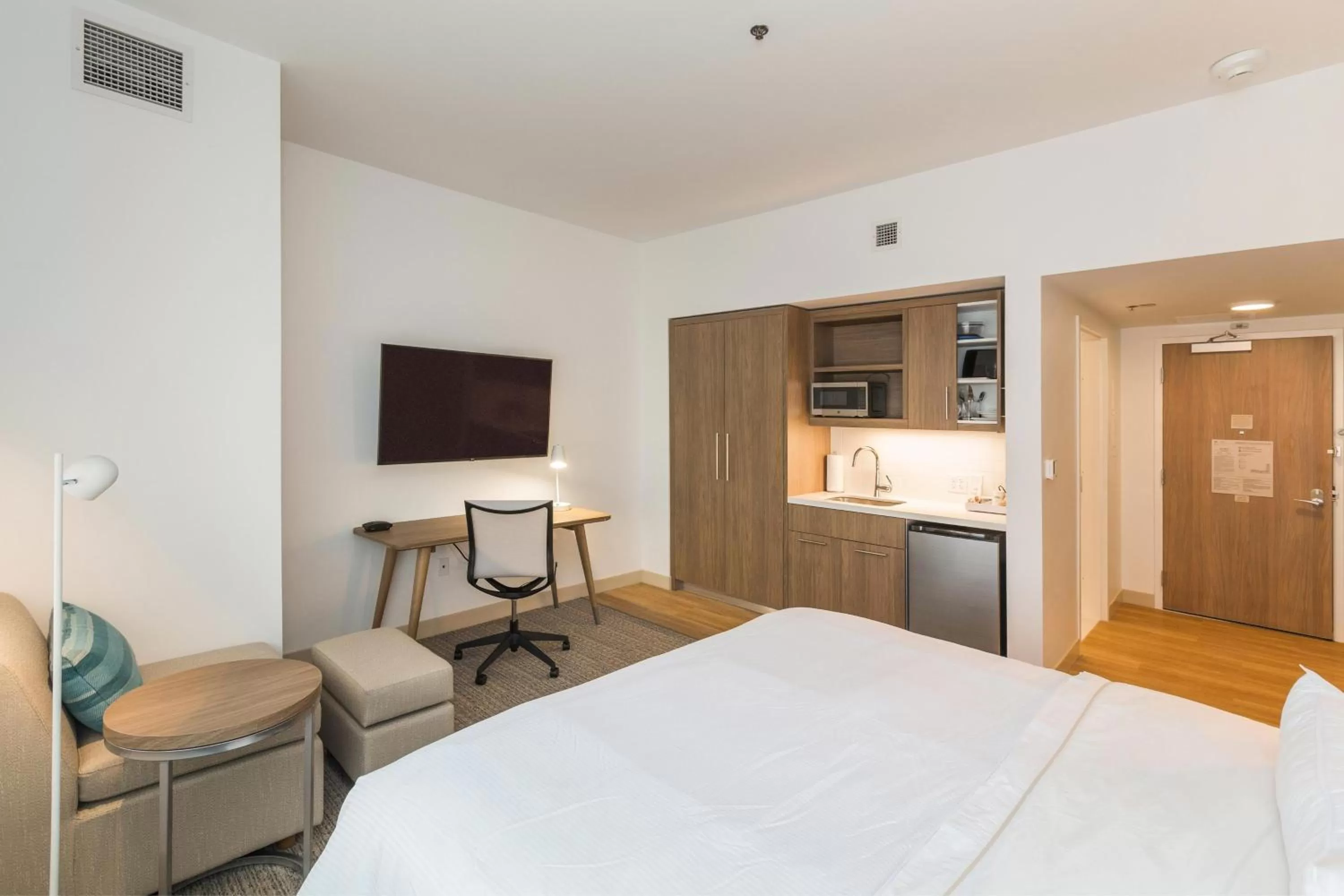 Photo of the whole room, Bed in Element Denver International Airport