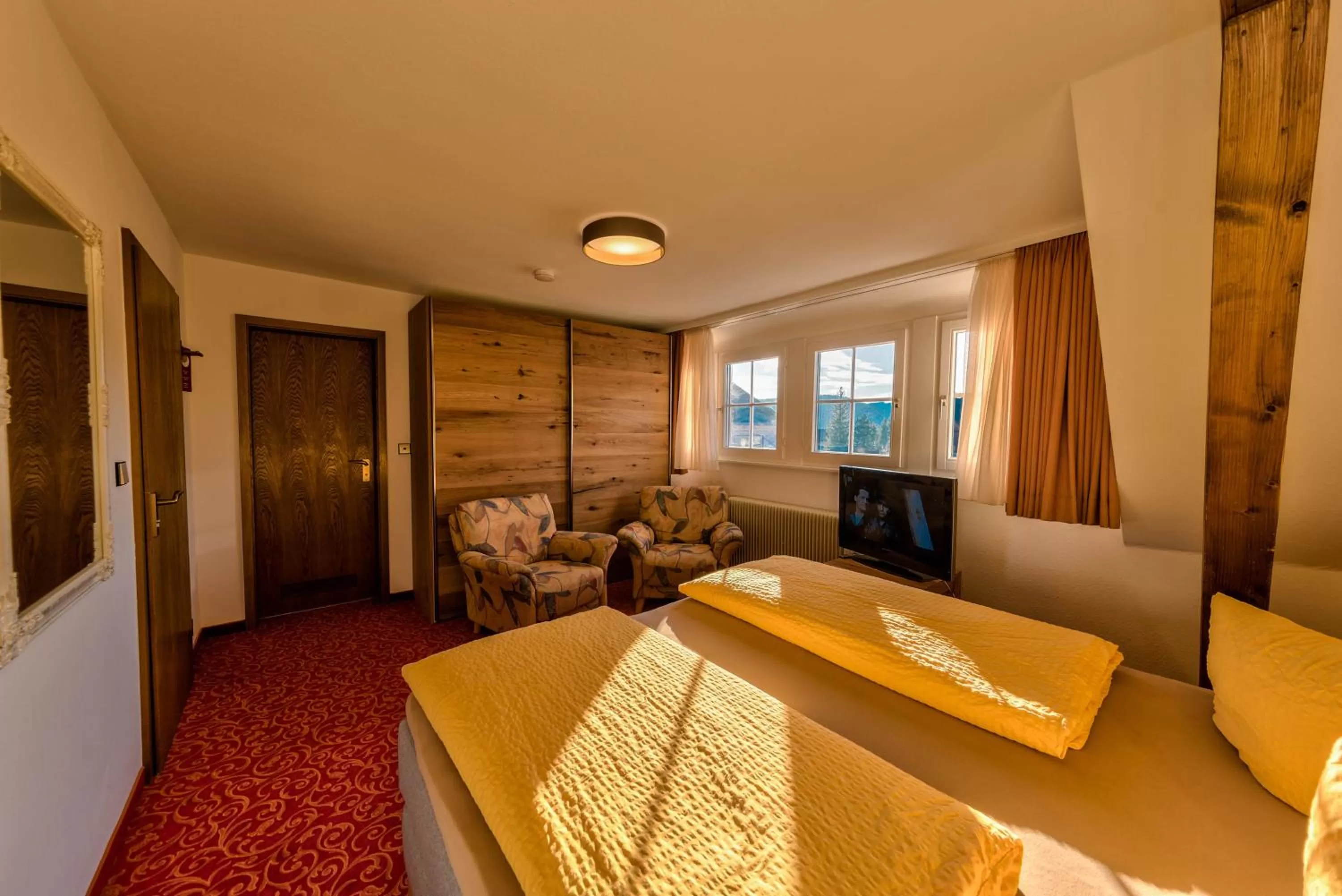 Photo of the whole room in Hotel Sonneneck Titisee -Adults Only-