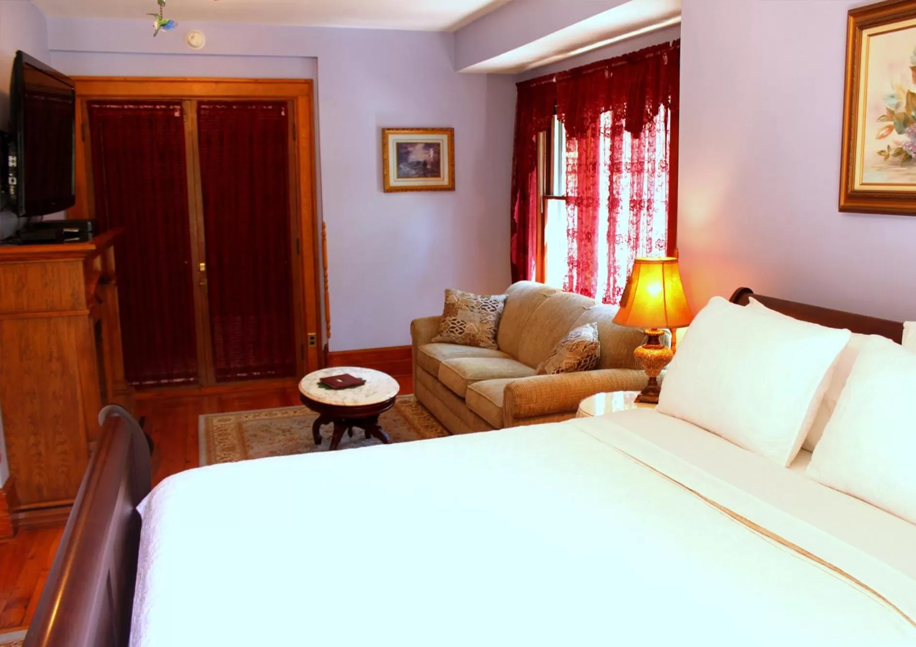 Bed in Himelhoch Bed & Breakfast