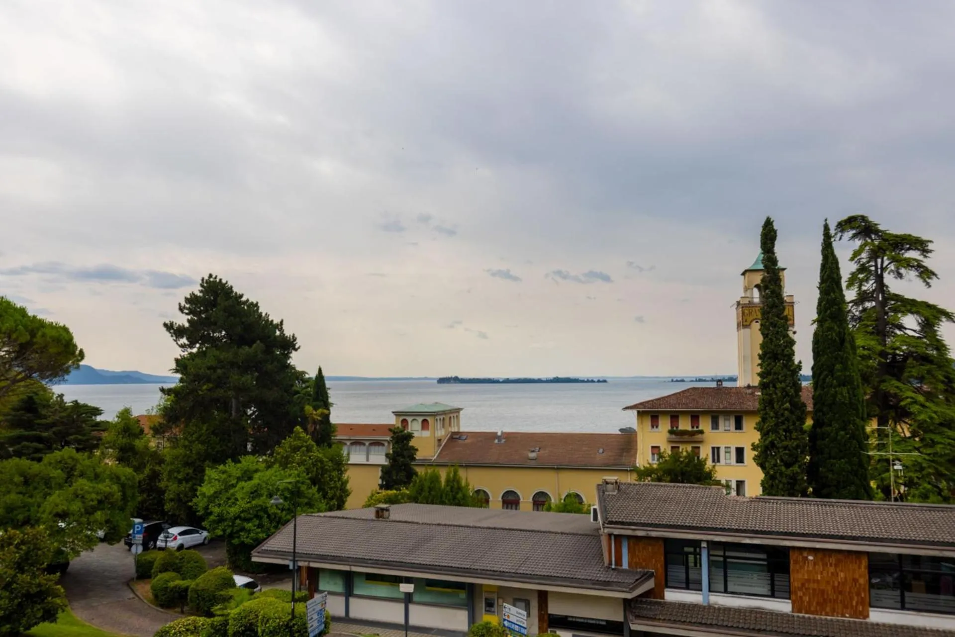 Lake view in Mefuta Hotel