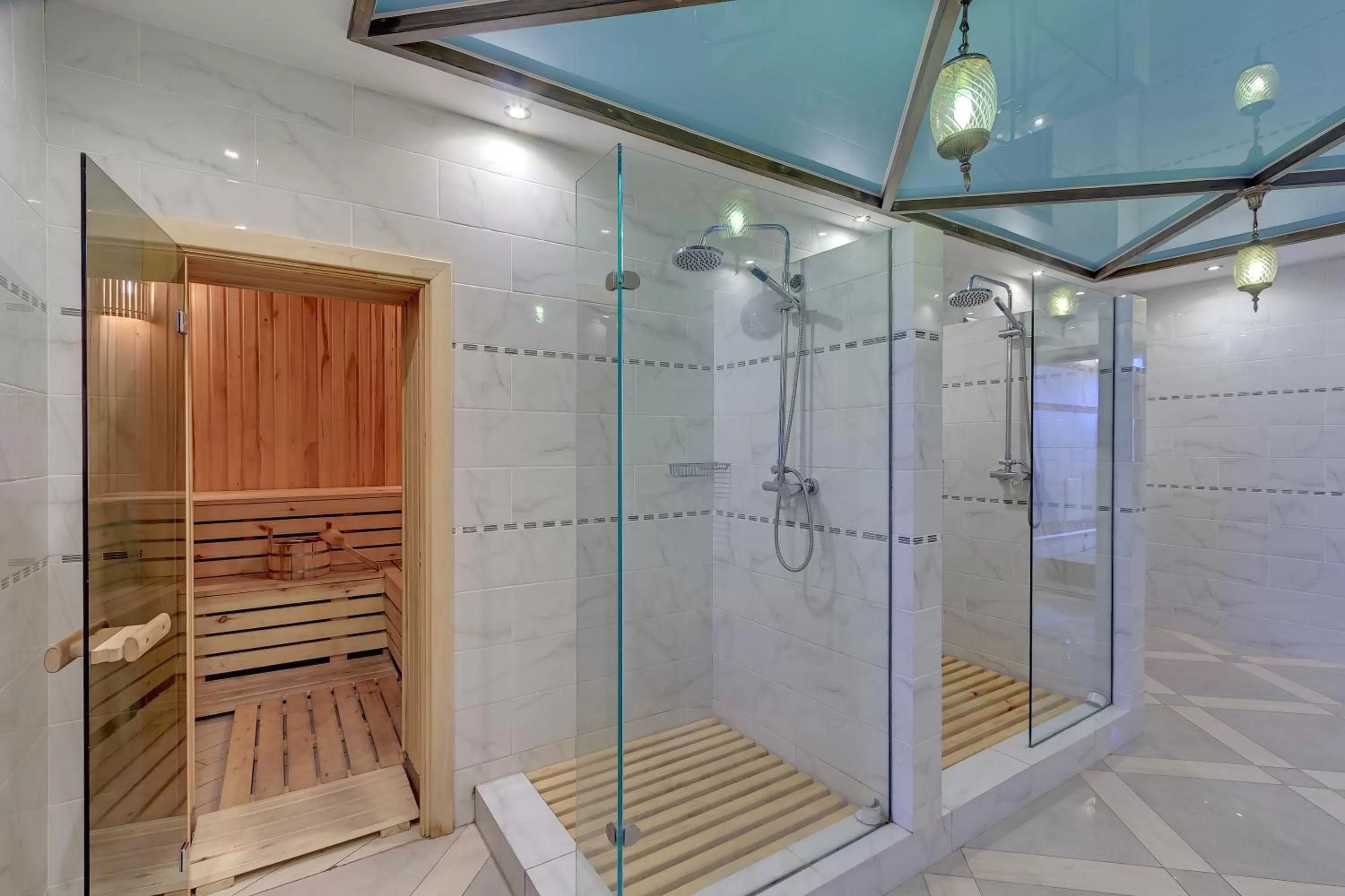 Shower in Resident Hotel Almaty