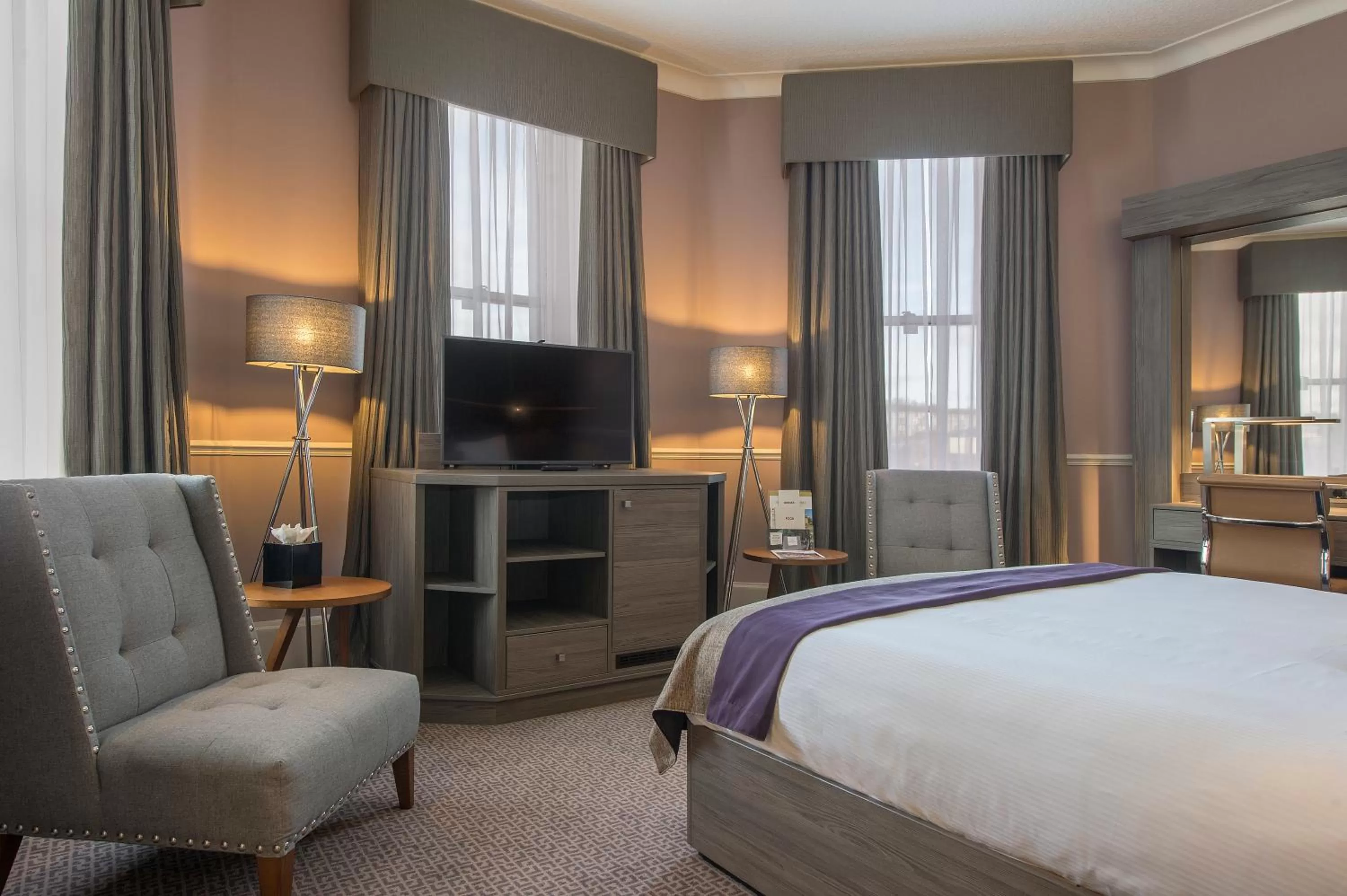 Bedroom, Bed in Crowne Plaza Royal Victoria - Sheffield by IHG
