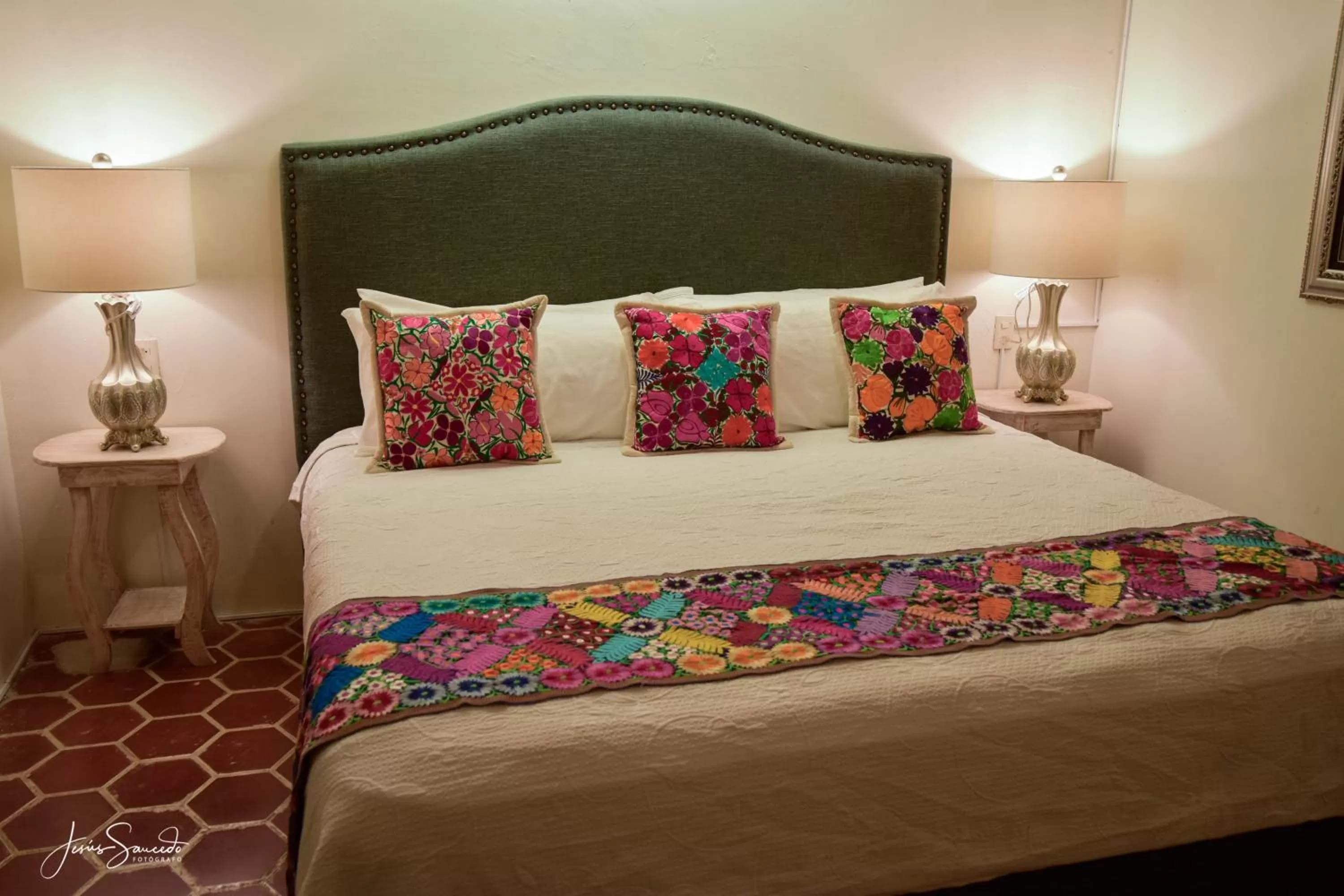 Bed in Del Centro Hotel Bernal