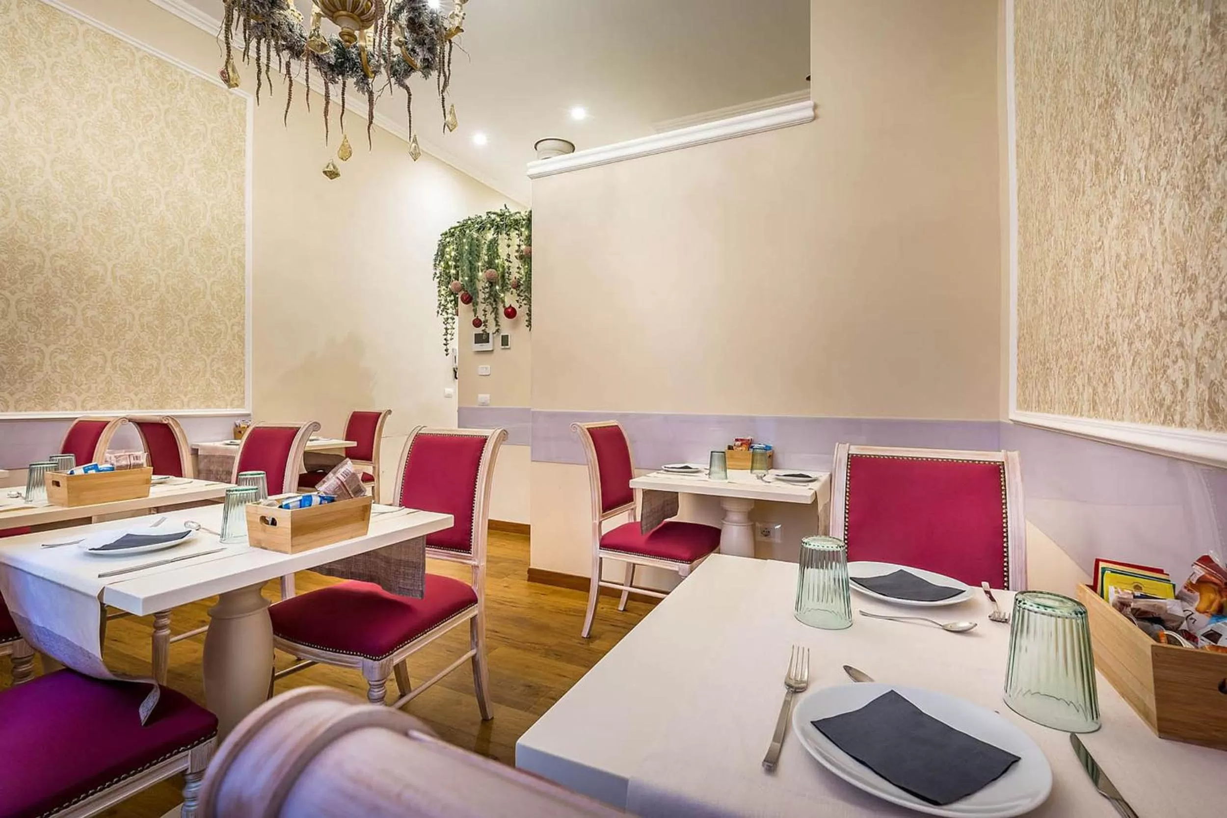 Restaurant/places to eat in B&B La Terrazza Sul Duomo