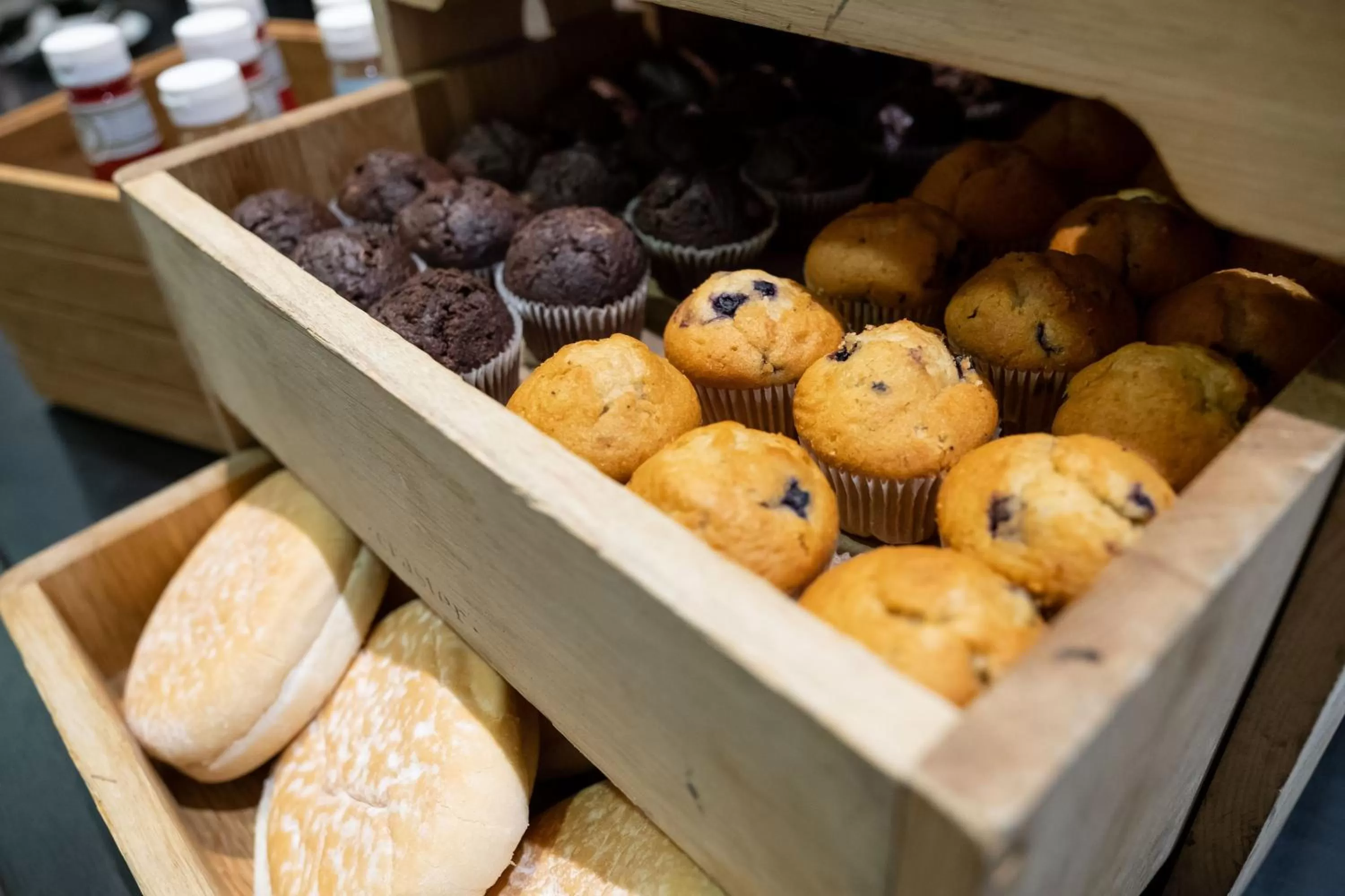 Breakfast in Holiday Inn Express Manchester City Centre Arena by IHG