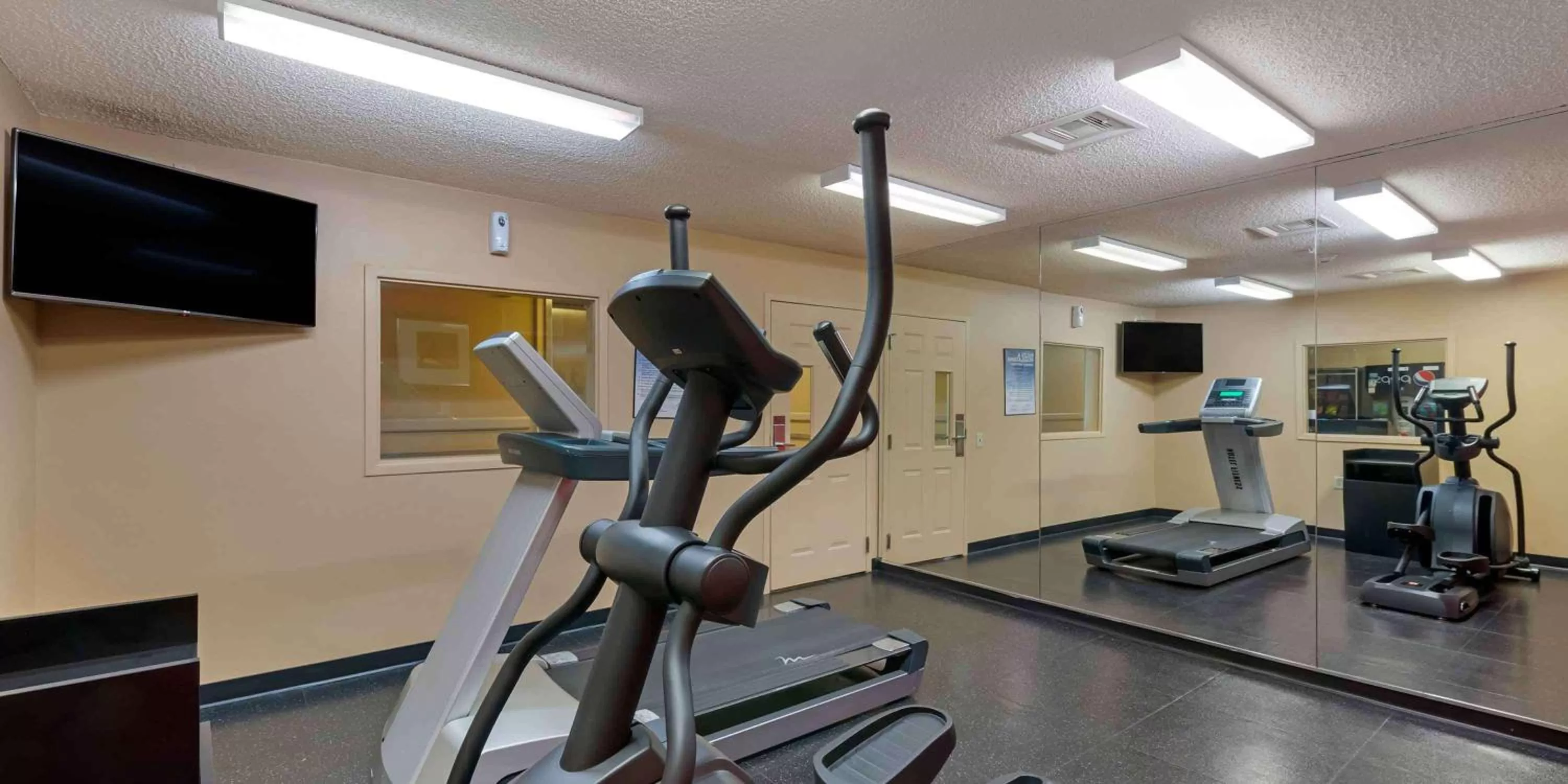 Fitness centre/facilities in Extended Stay America Suites - Orlando - Orlando Theme Parks - Vineland Rd