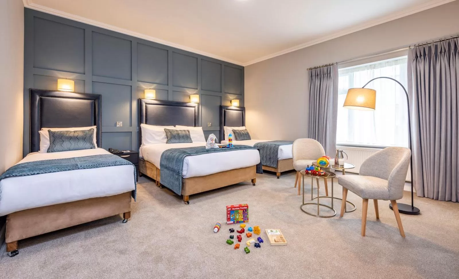 Bedroom, Bed in The Sandymount Hotel