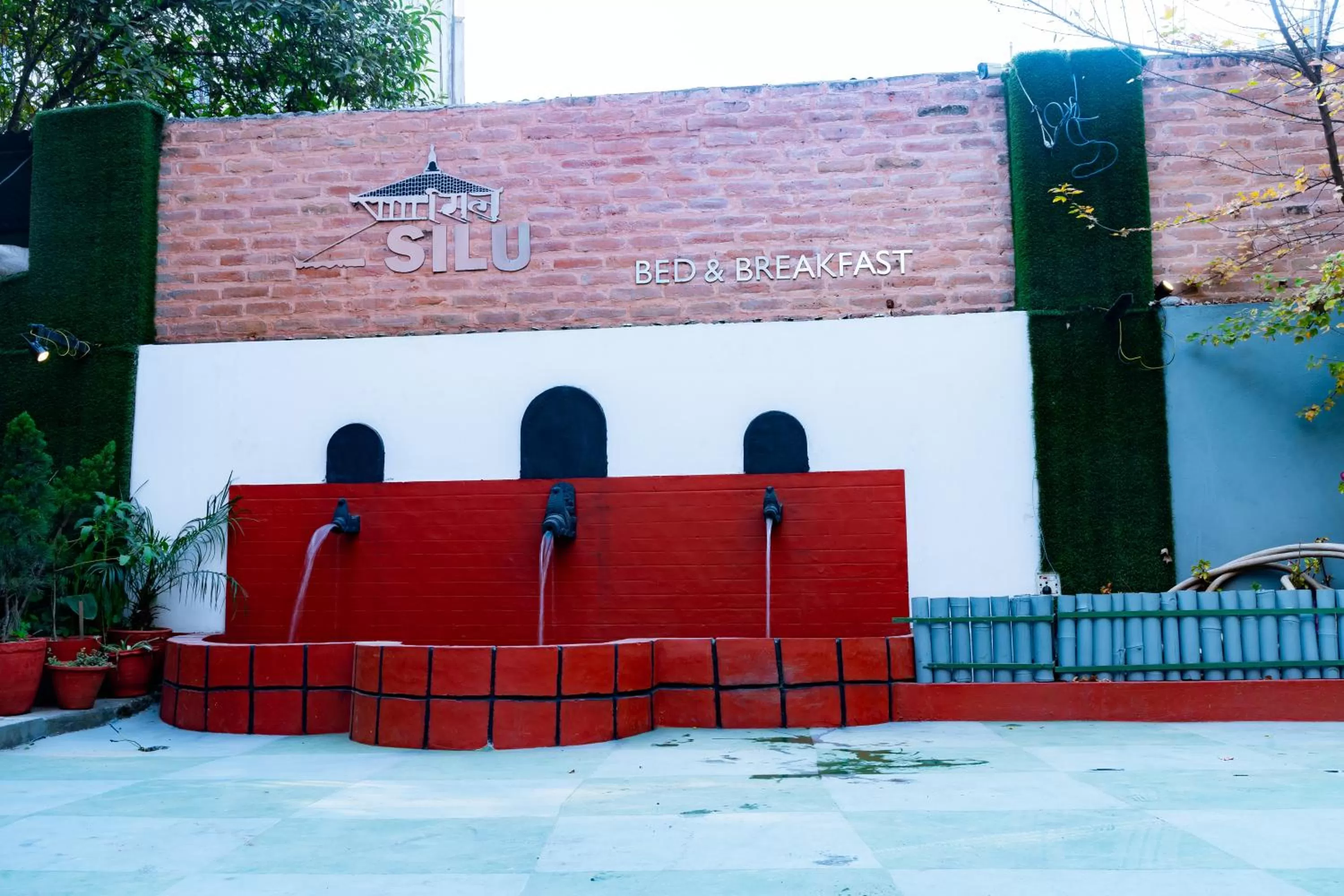 Facade/entrance, Property Building in Silu Homes by Hostmandu