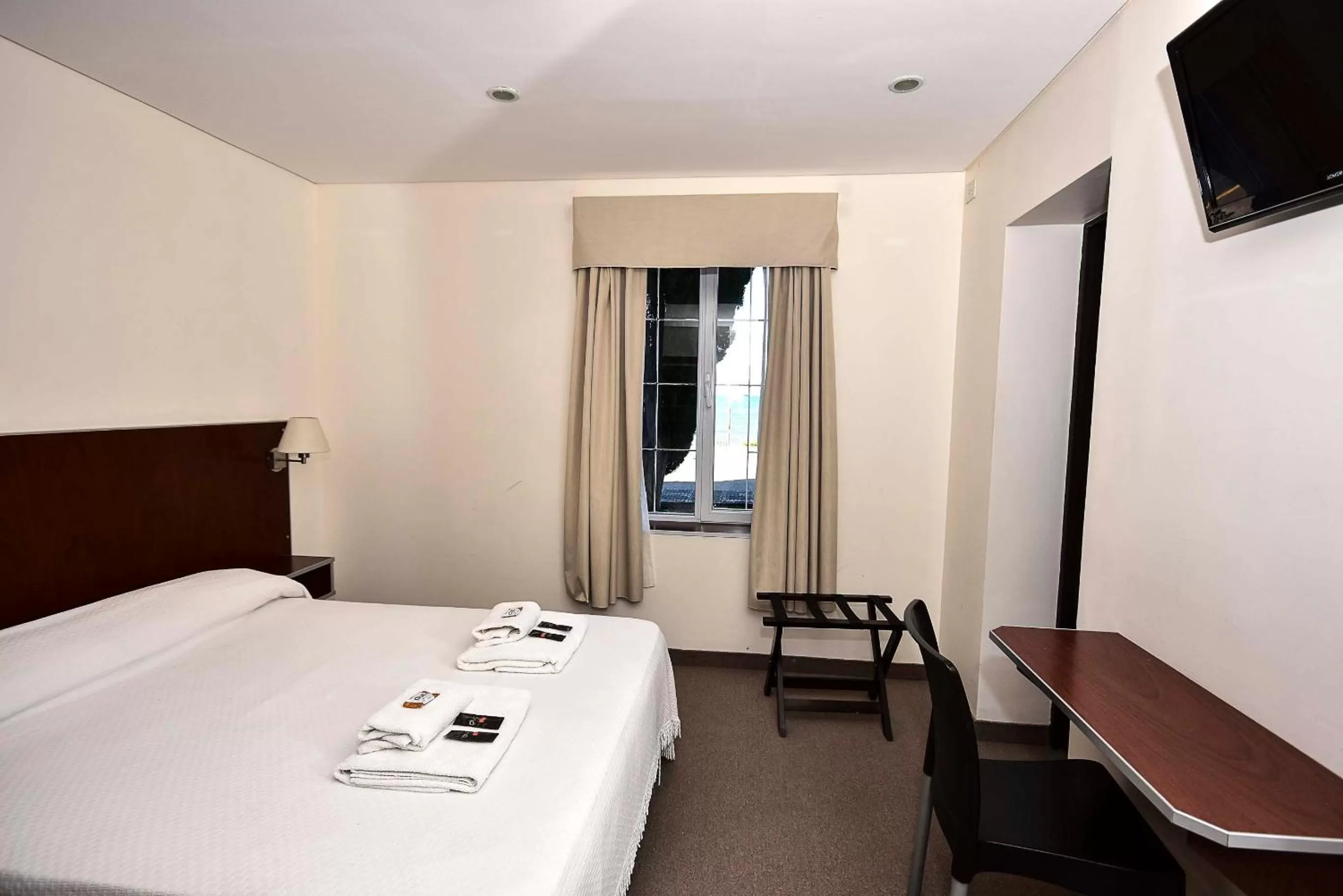 Photo of the whole room, Bed in Hotel Playa