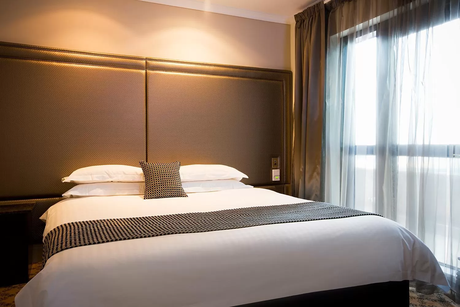 Bed in Stamford Plaza Melbourne