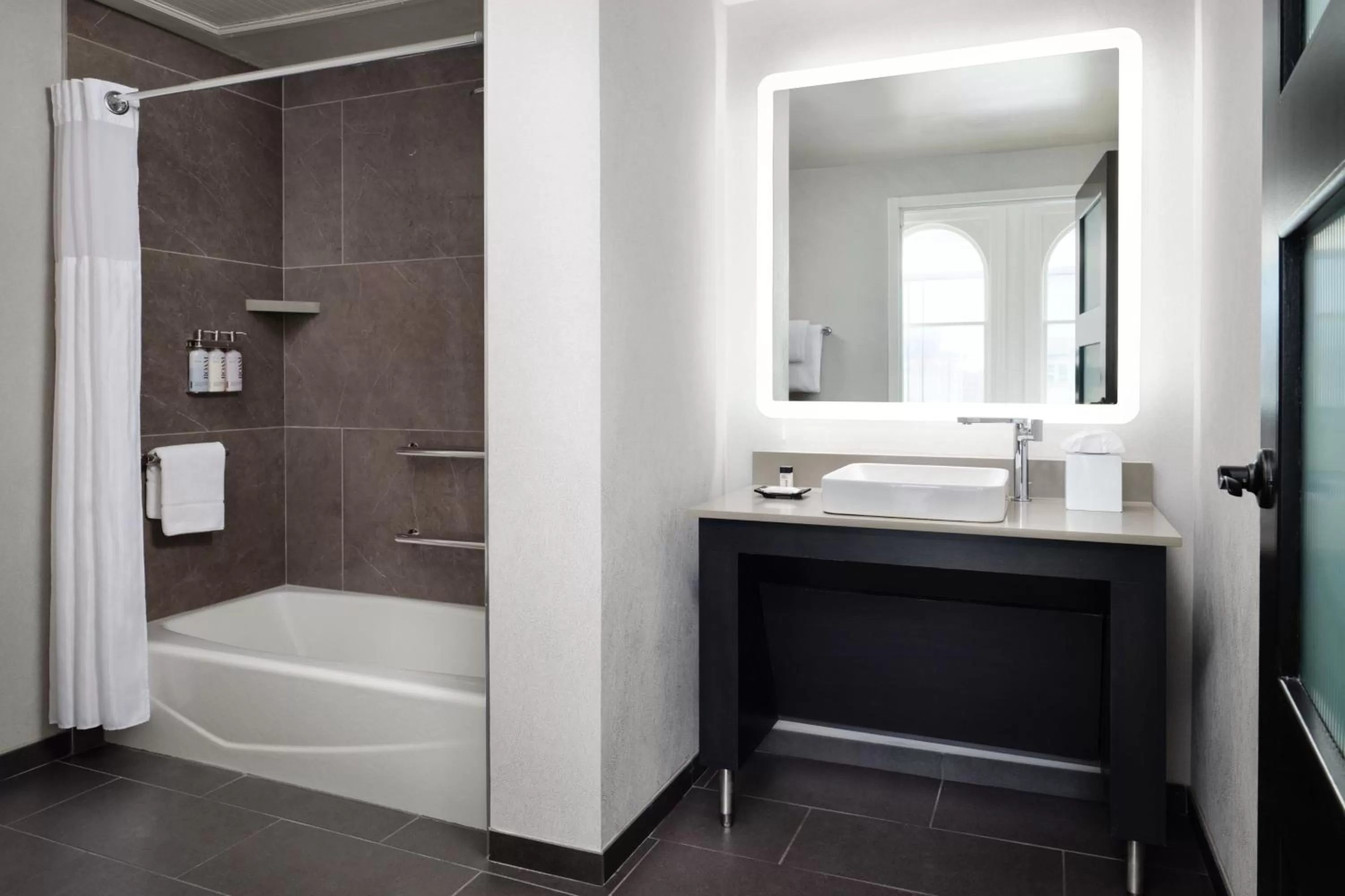 Bathroom in The Union Station Nashville Yards, Autograph Collection