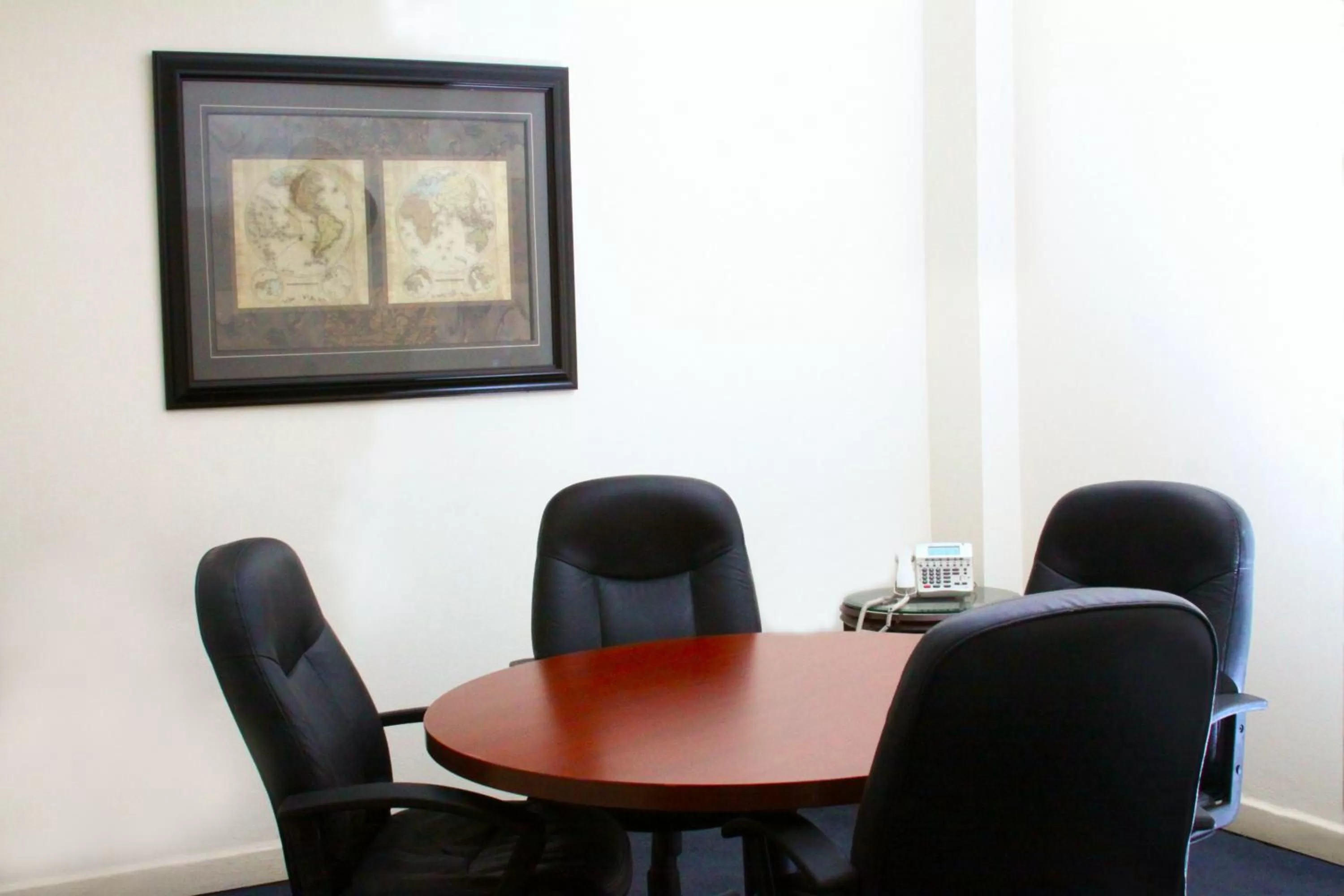 Business facilities in Krystal Urban Ciudad Juarez by US Consulate