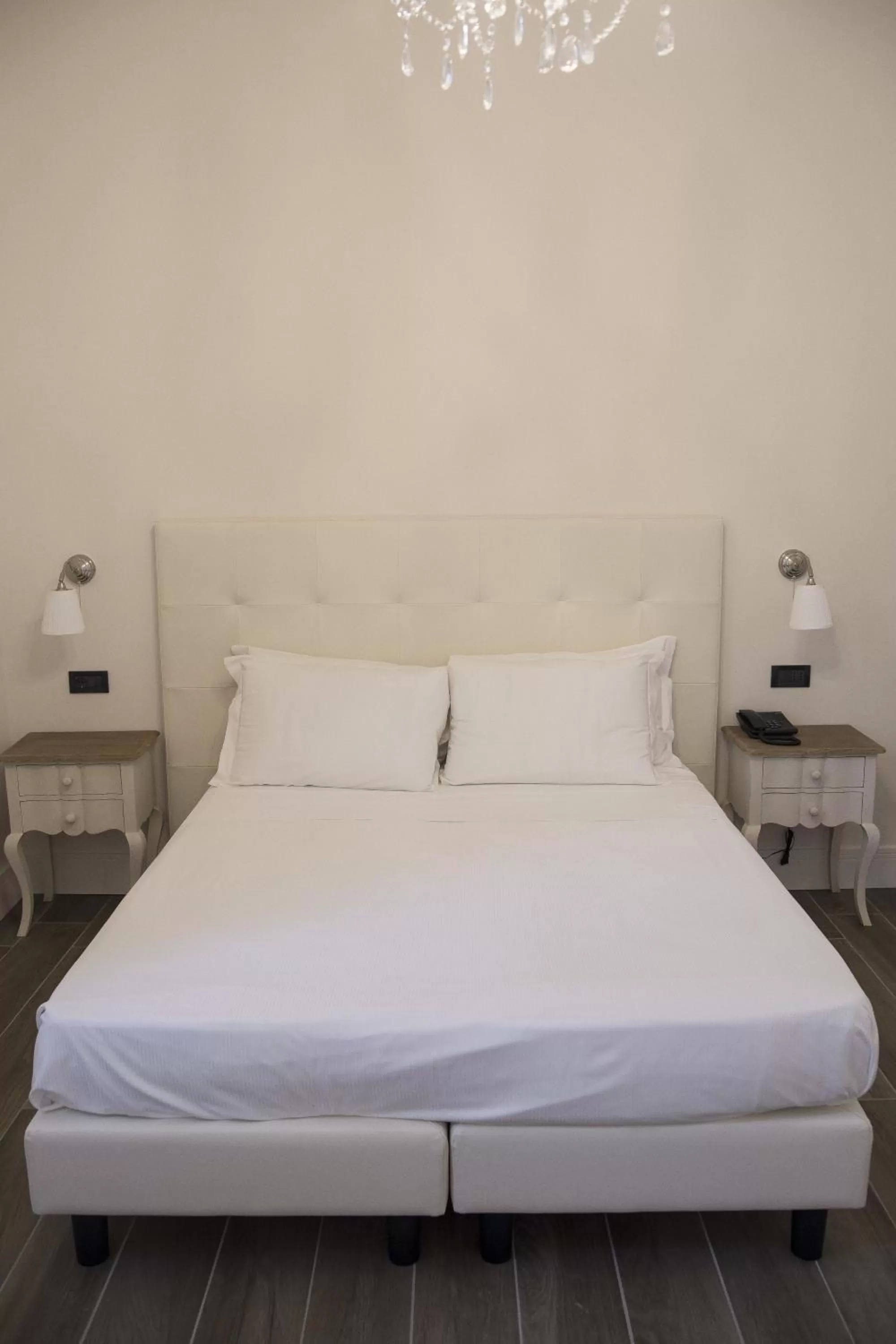 Photo of the whole room, Bed in Tornabuoni View