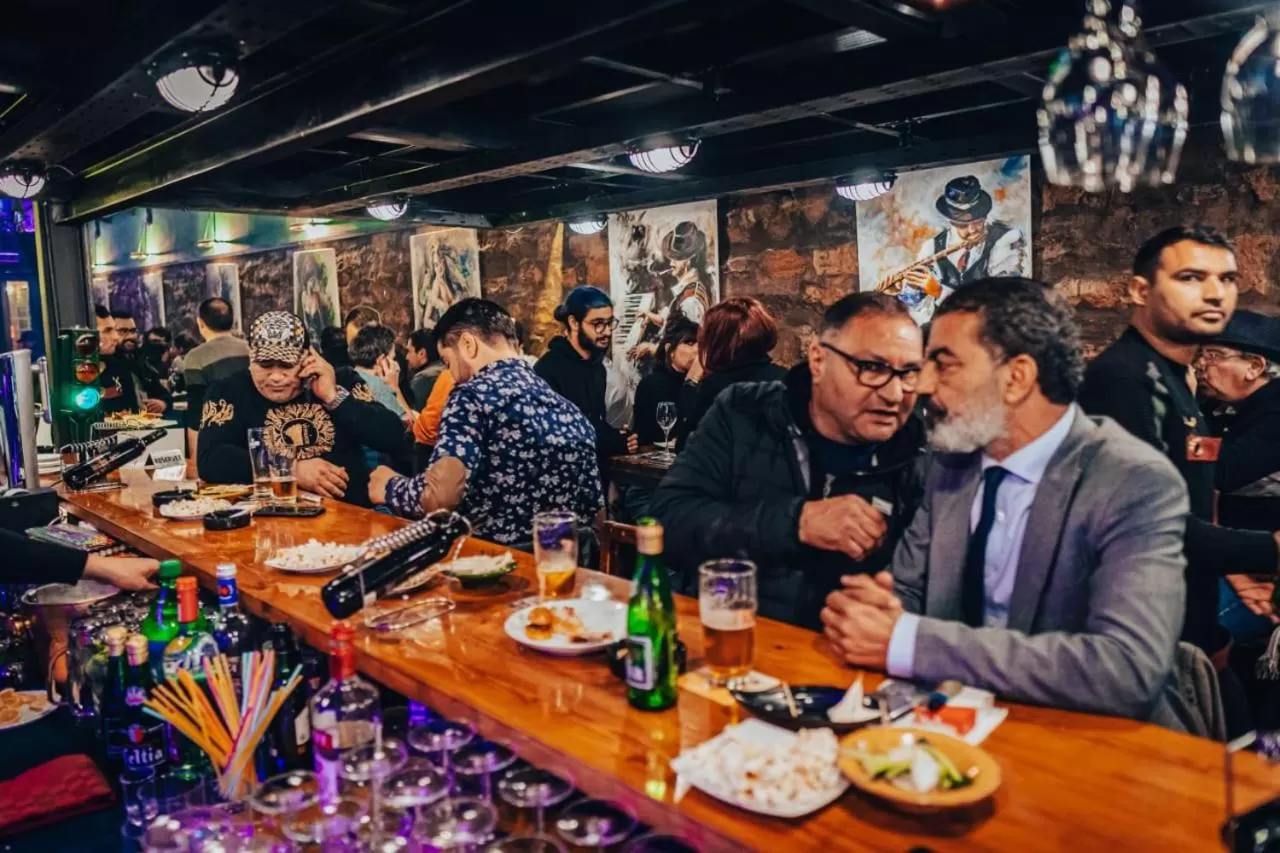 People in HOTEL LAFAYETTE