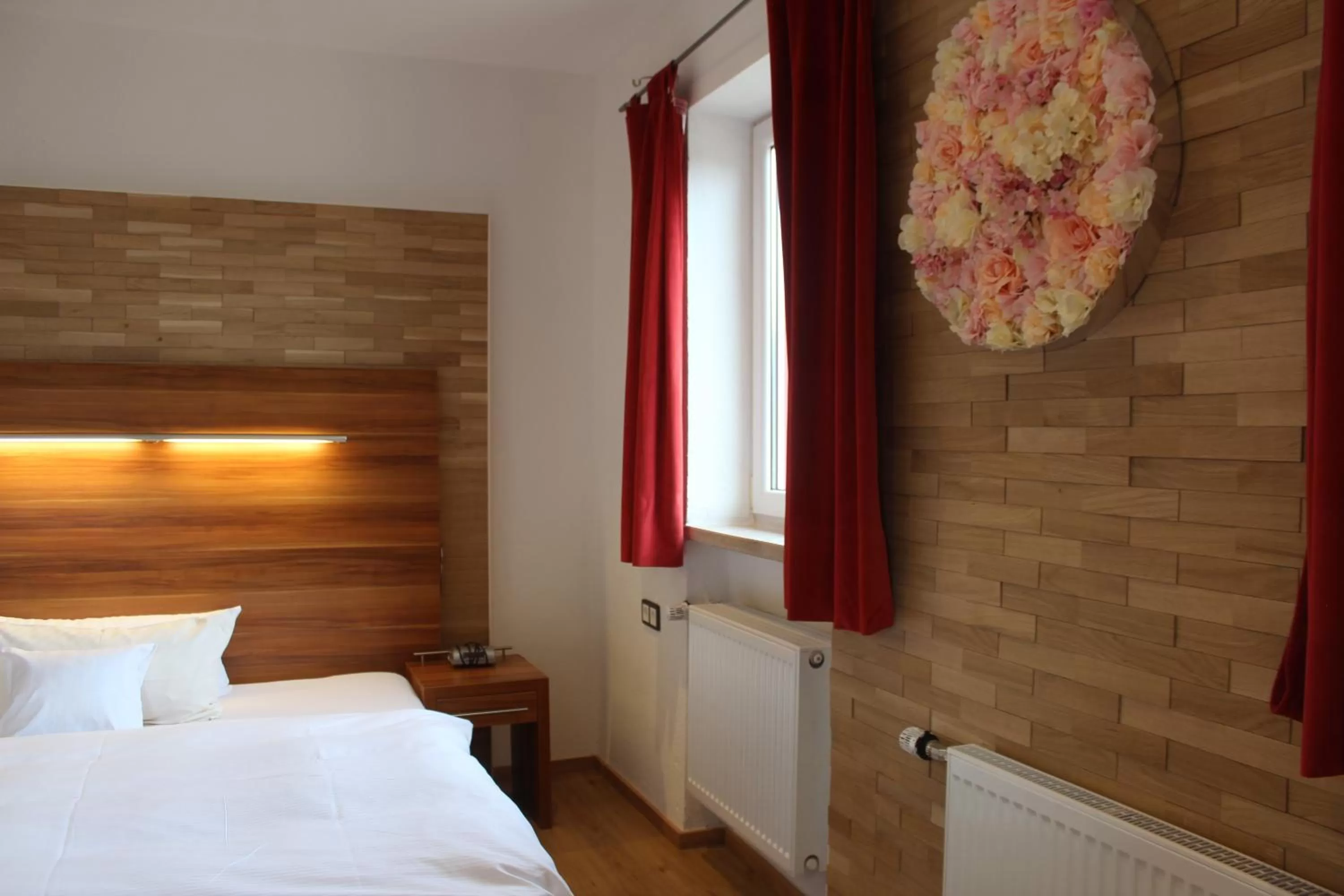 Photo of the whole room, Bed in Hotel Almrausch