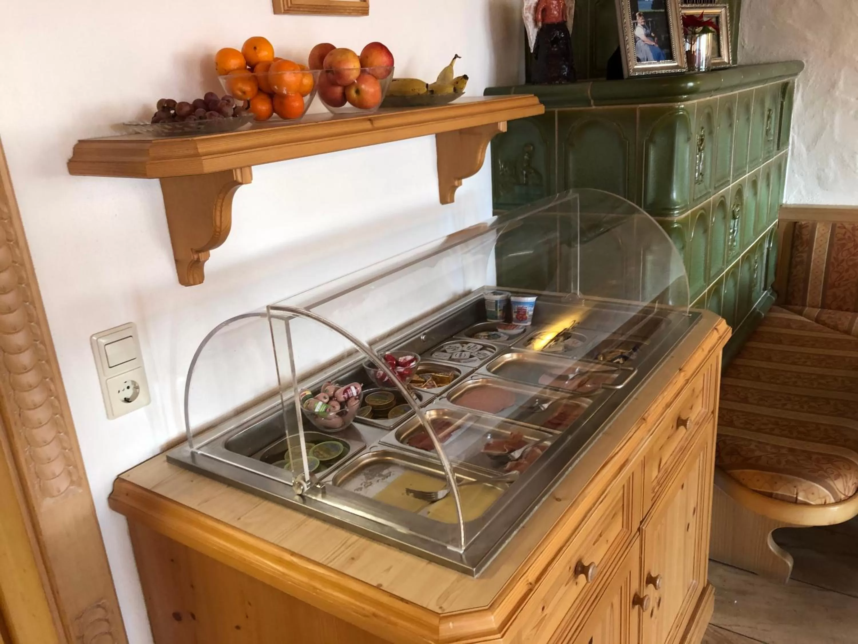 Breakfast, Kitchen/Kitchenette in Hotel Haus Seehang