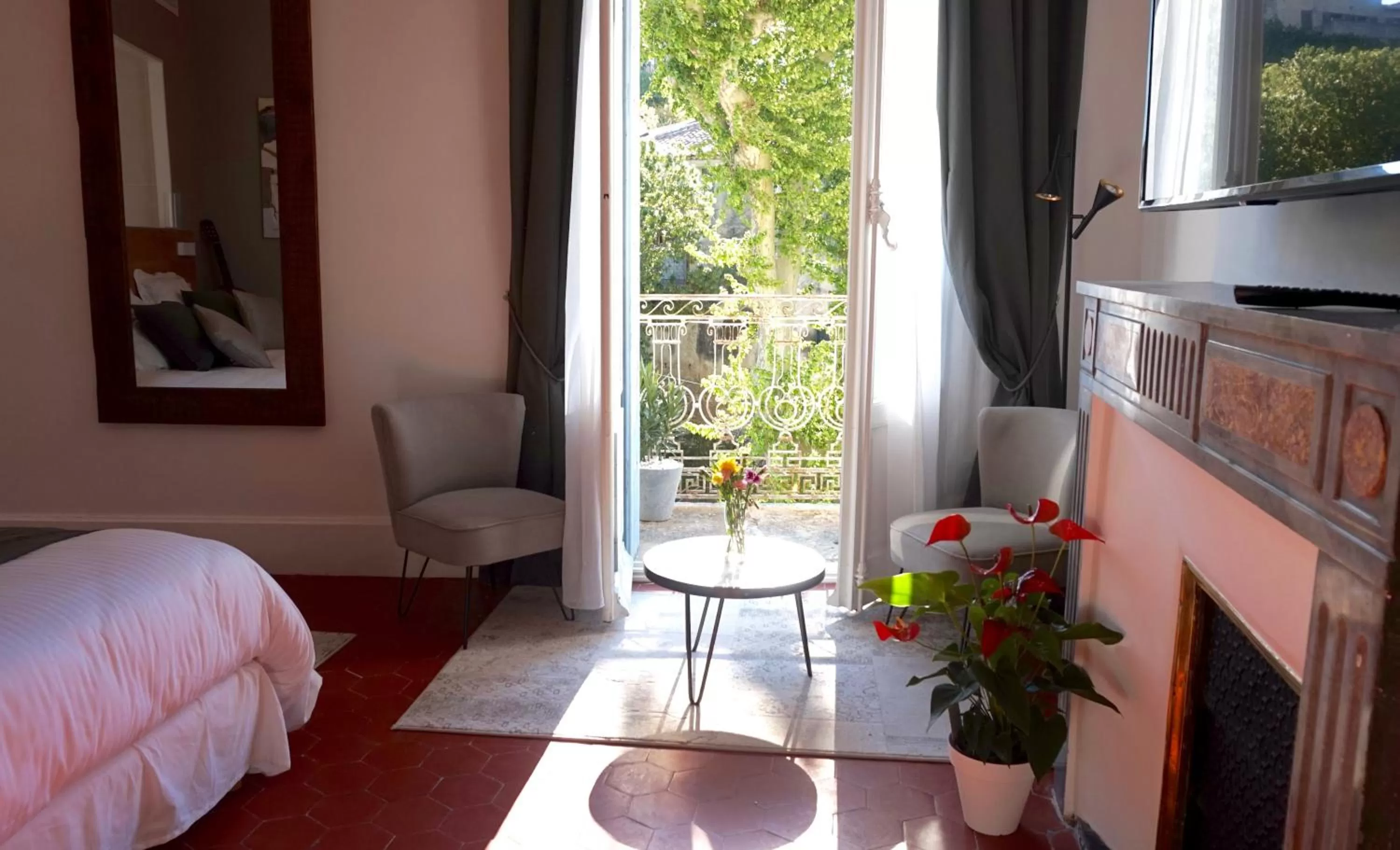 Living room in La Domitia - Maison d'hôtes, massages & bien-être