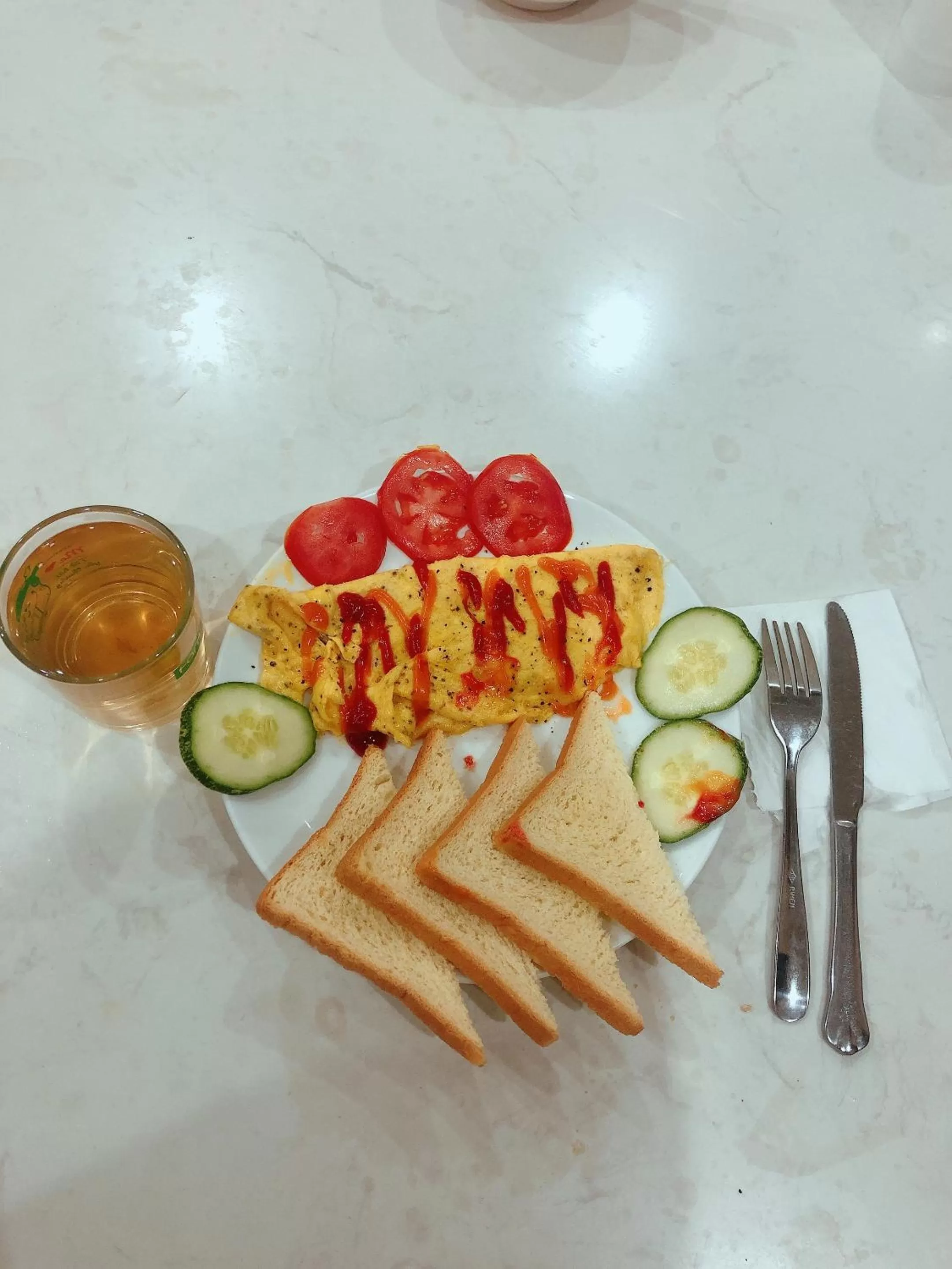 Food in Peaceful House Hostel