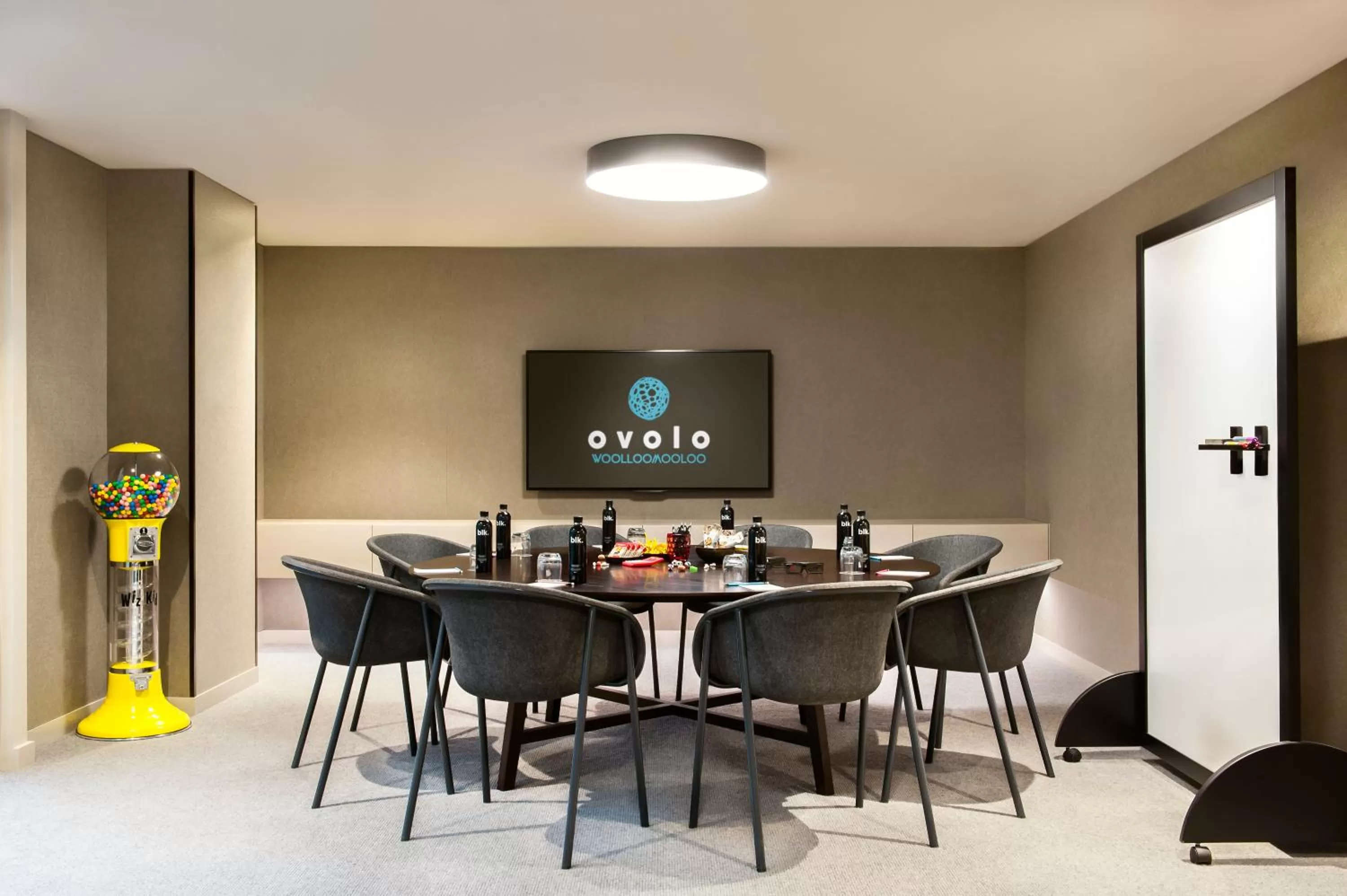 Meeting/conference room in Ovolo Sydney Woolloomooloo, a Wyndham Hotel