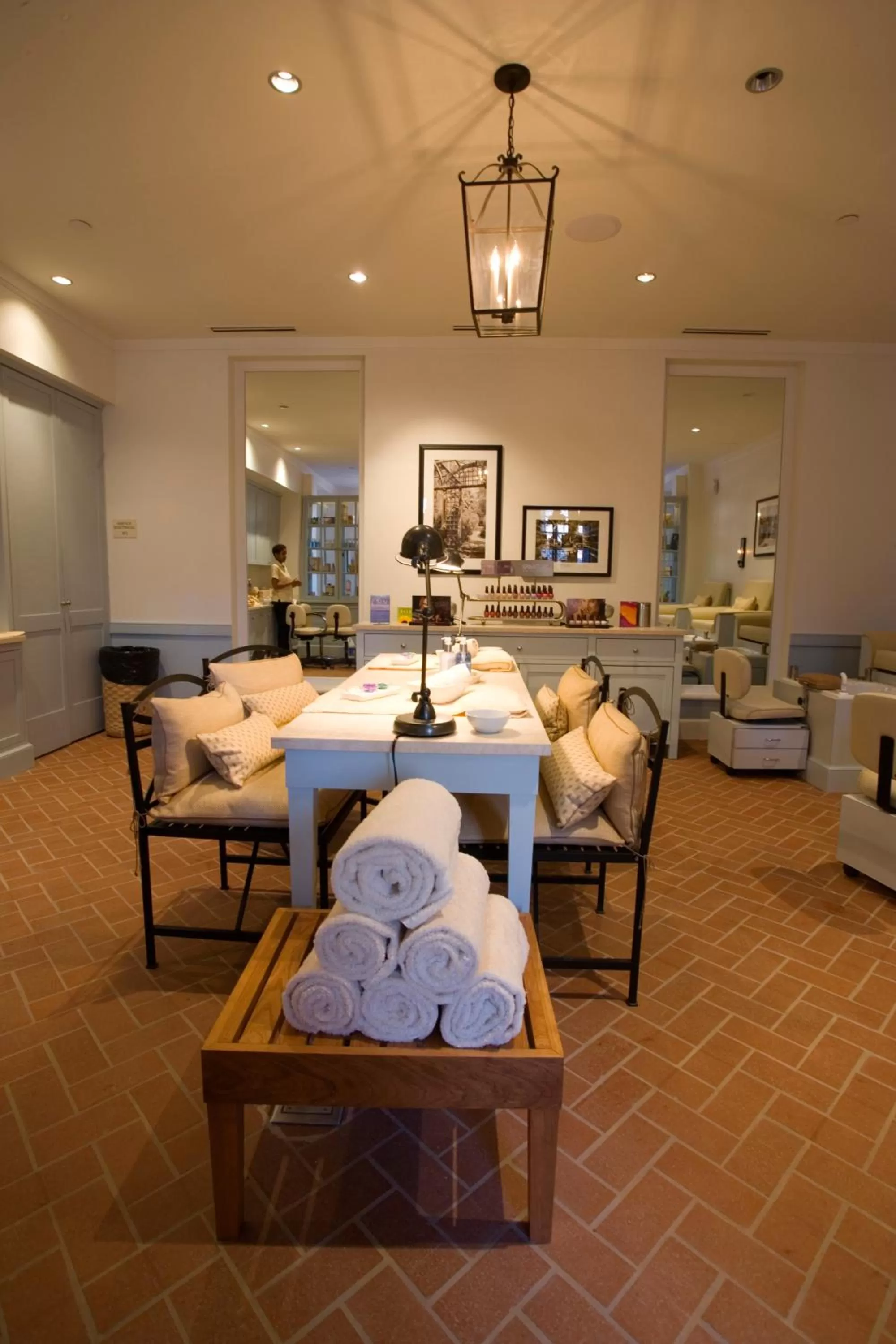 Spa and wellness centre/facilities in Griffin Hotel, an official Colonial Williamsburg Hotel