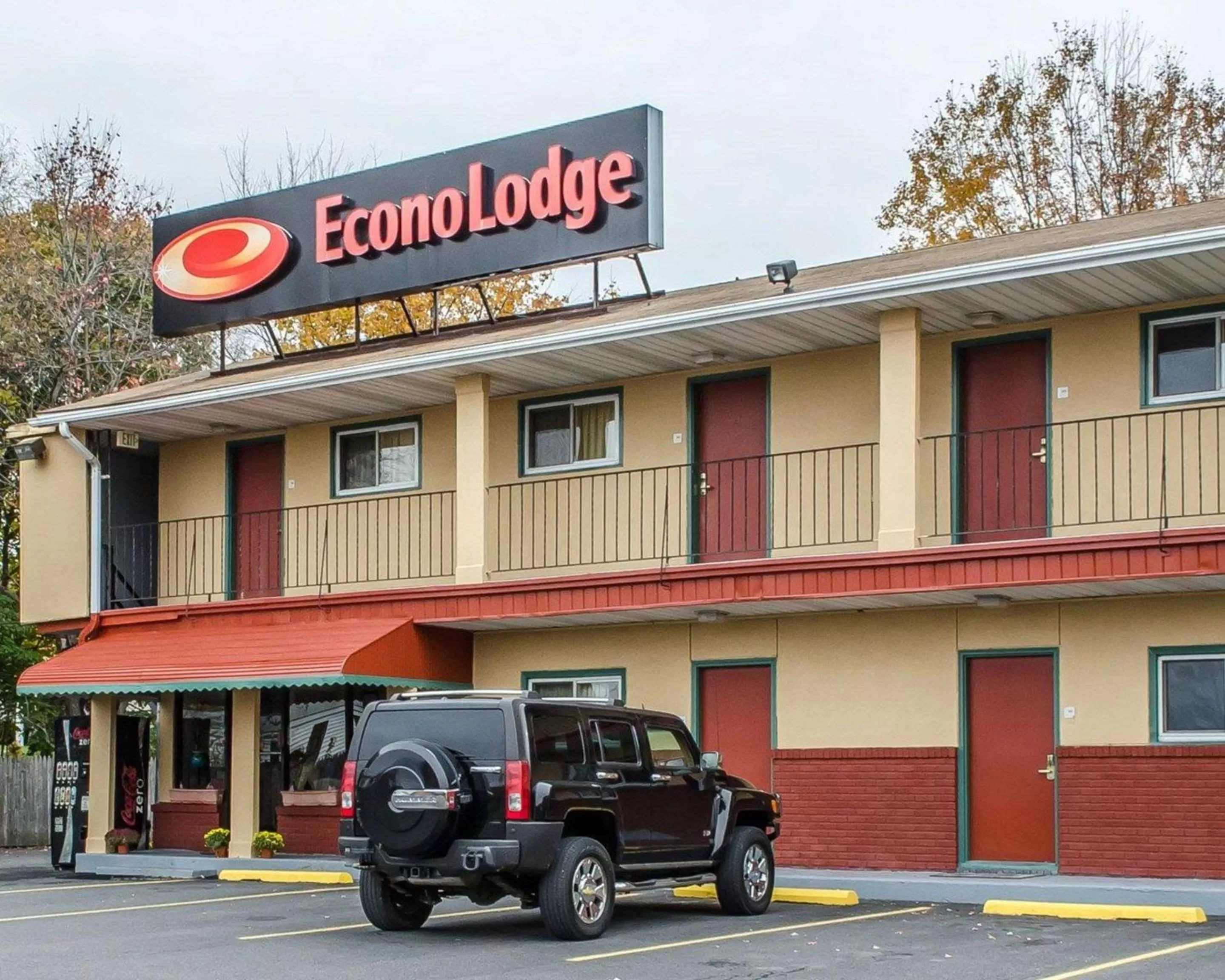 Property building in Econo Lodge Frackville