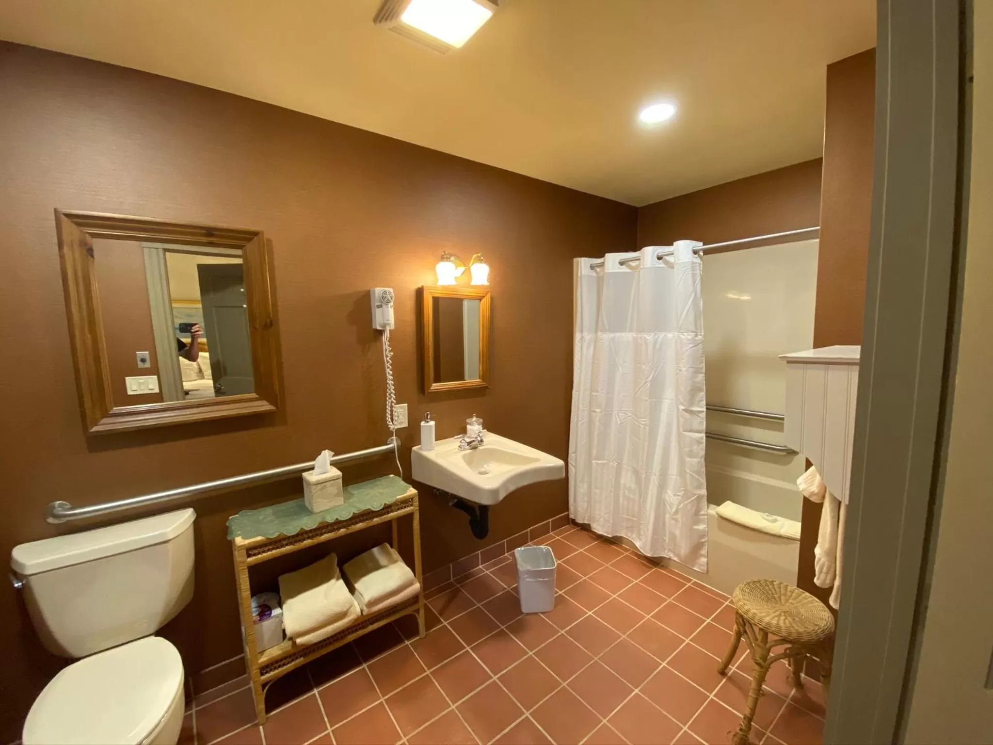 Toilet in Chambery Inn