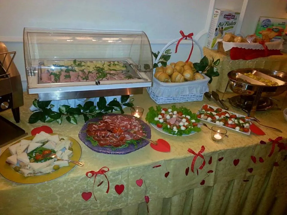 Food and drinks in Hotel Royal