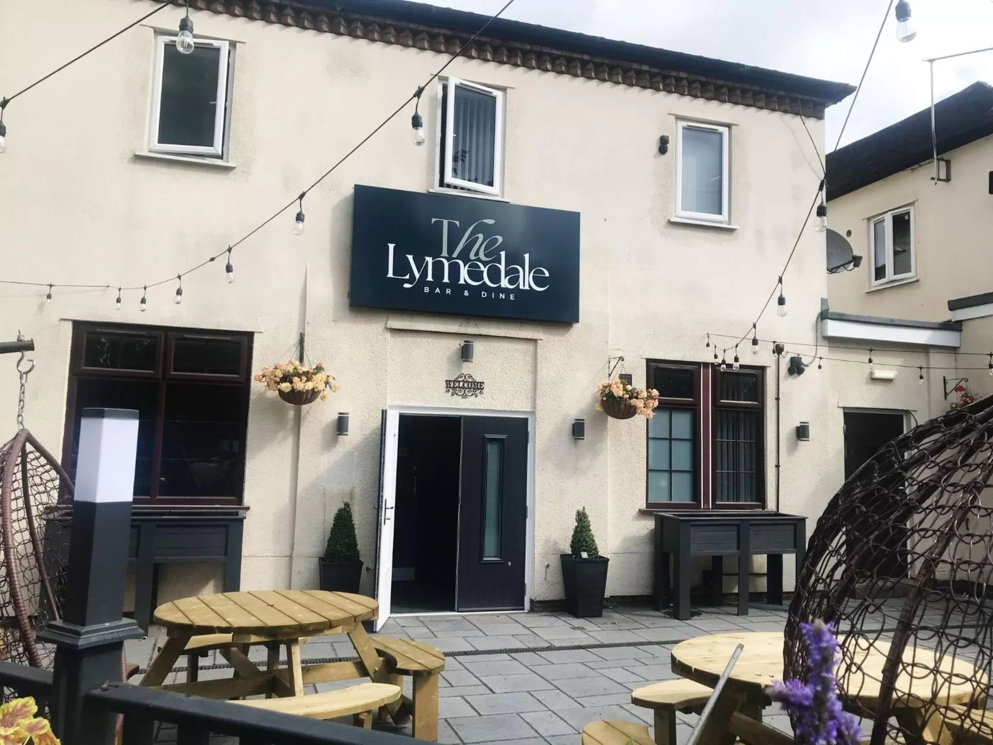 Restaurant/places to eat in Lymedale Suites Studios & Aparthotel in NEWCASTLE UNDER LYME & STOKE