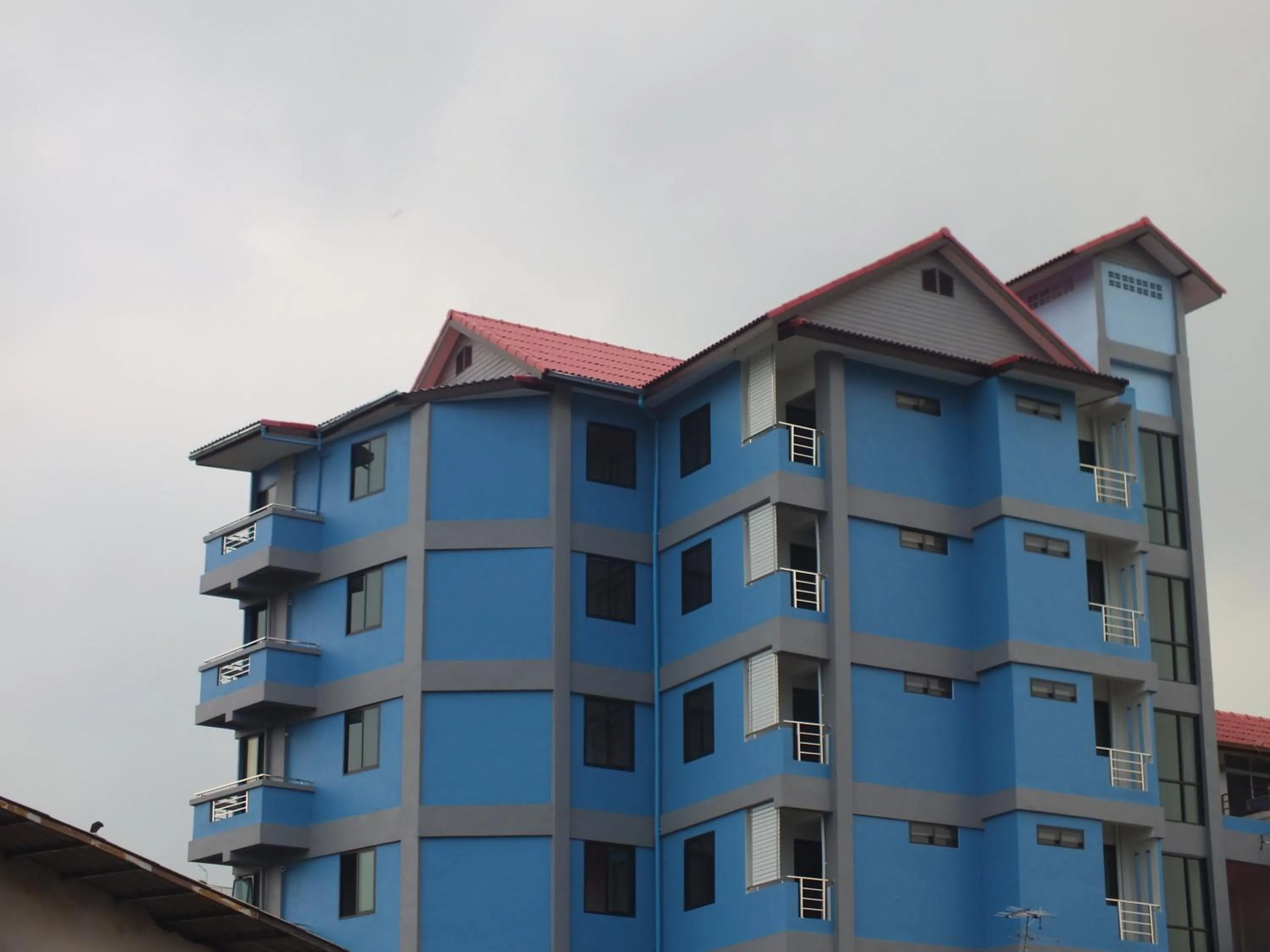 Street view in Vanlisut Hotel Ngamwongwan