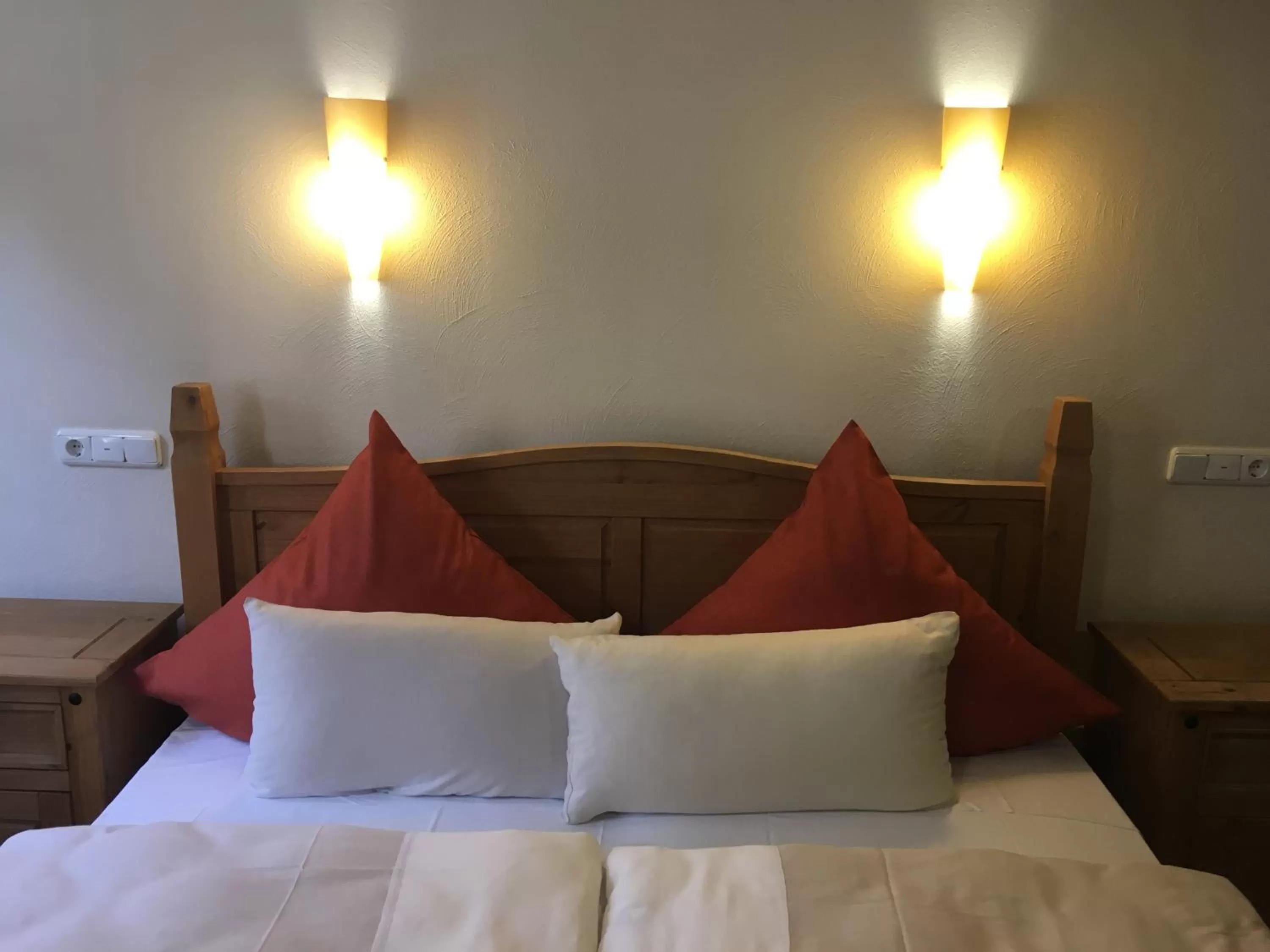 Decorative detail, Bed in Fachwerk-Hotel Eisenbart