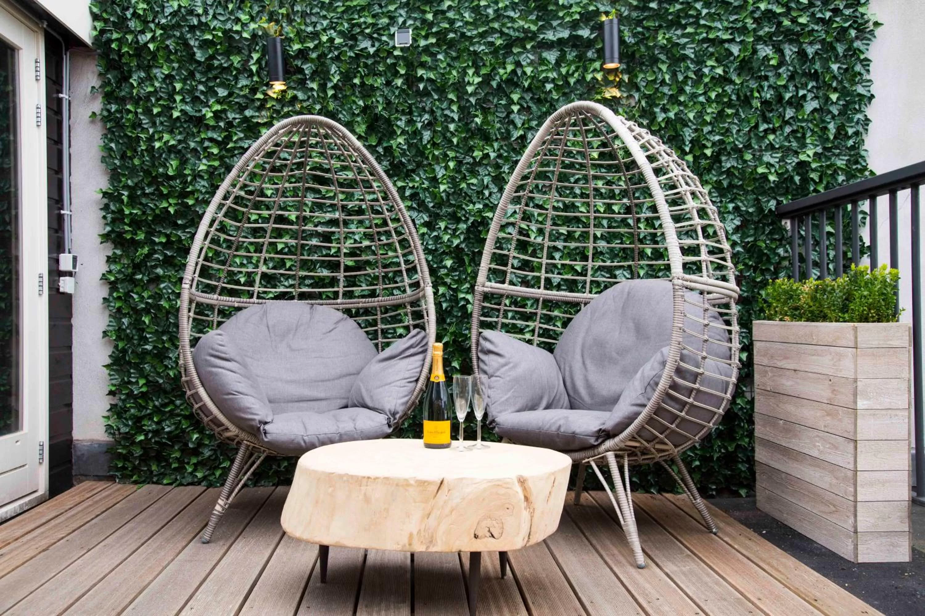 Patio in House of Amstel