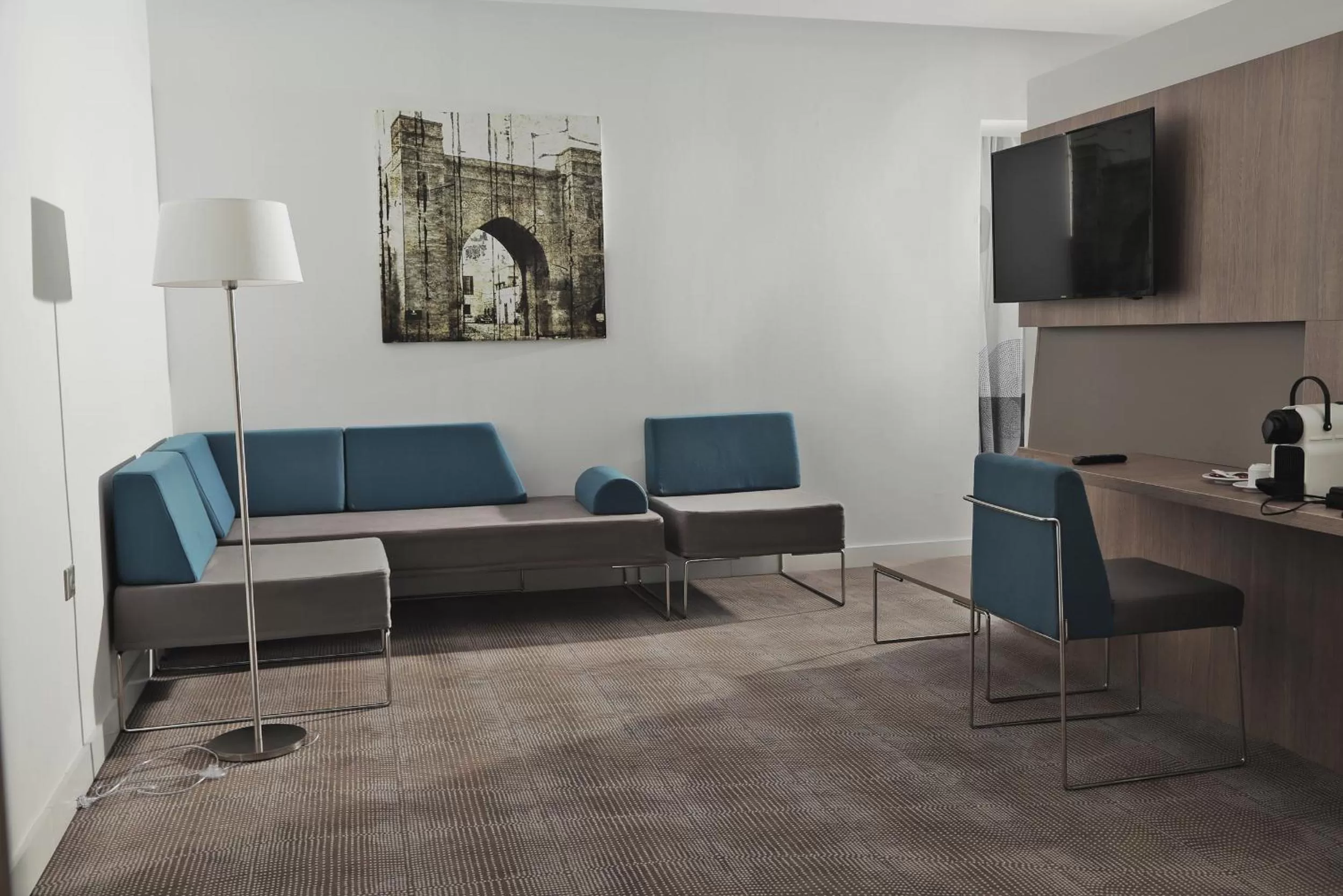 TV and multimedia in Novotel Mohammedia