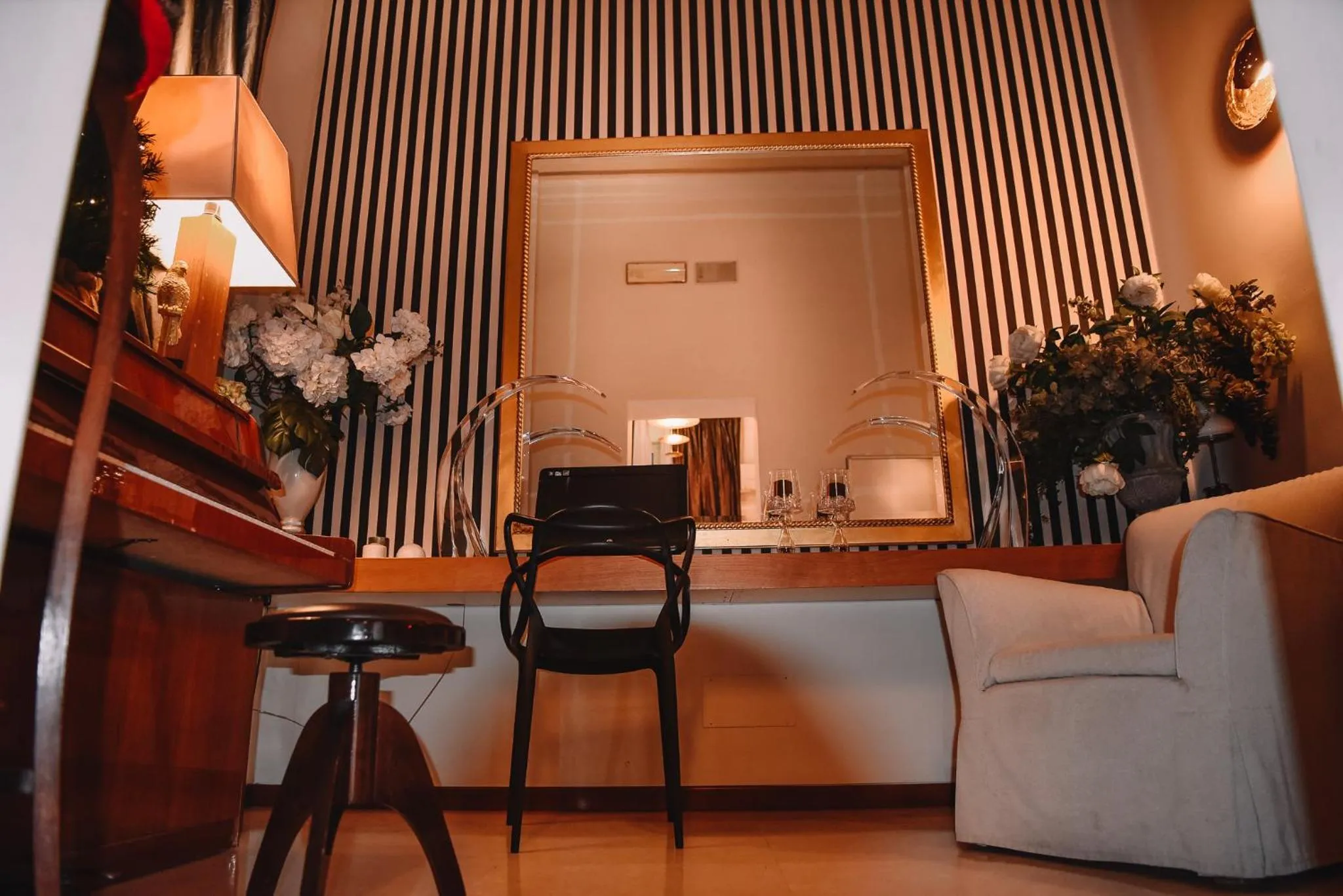 Living room in Hotel De La Pace, Sure Hotel Collection by Best Western