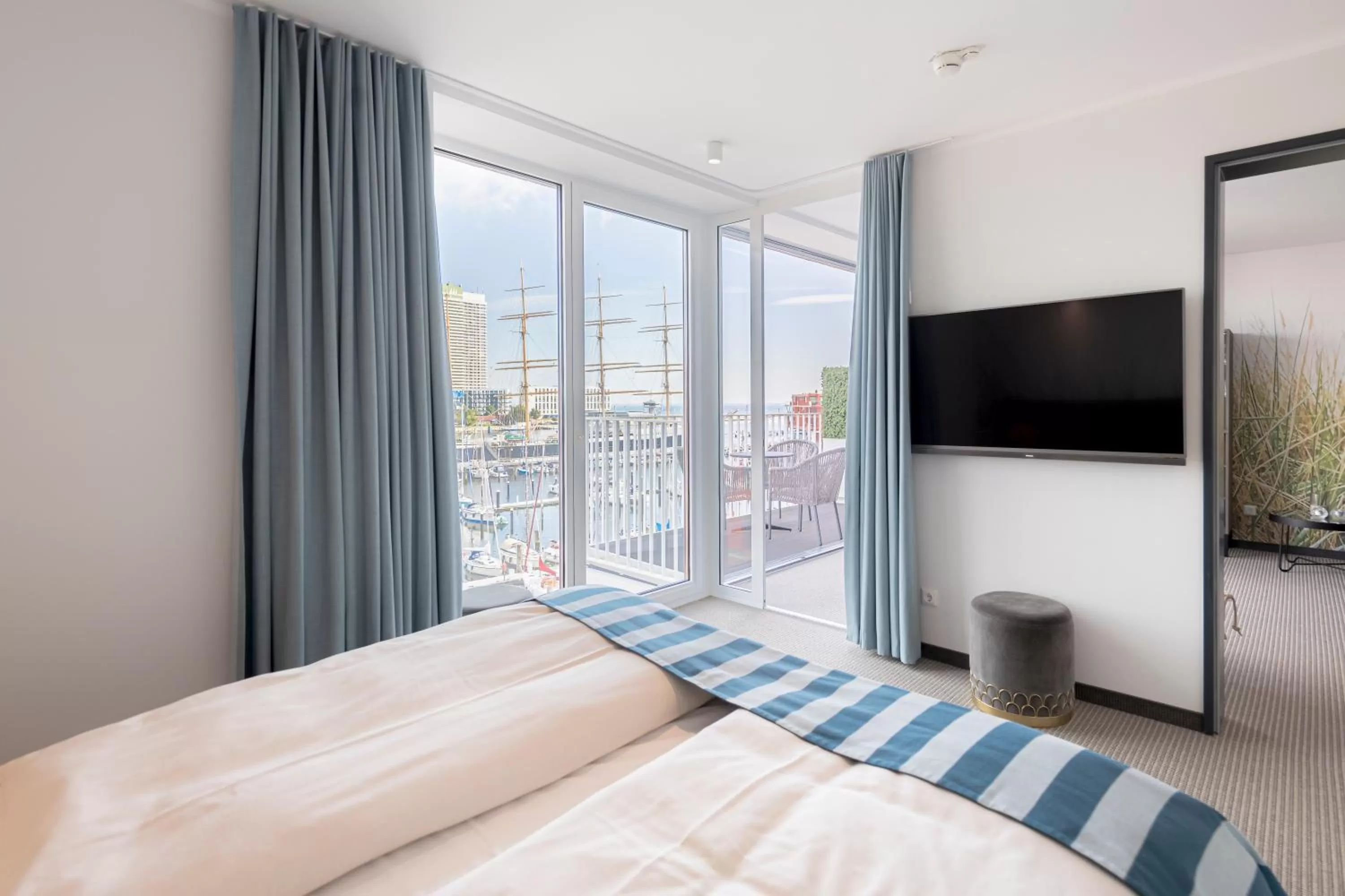 Photo of the whole room, Bed in SlowDown Travemünde