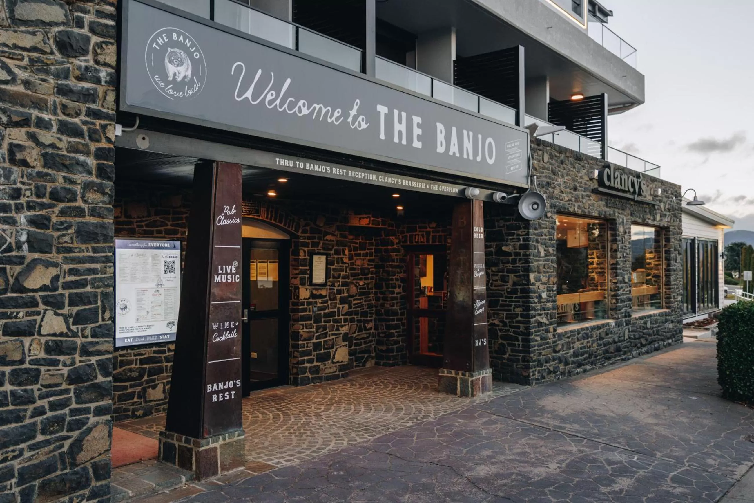 Property building in Banjo Paterson Inn