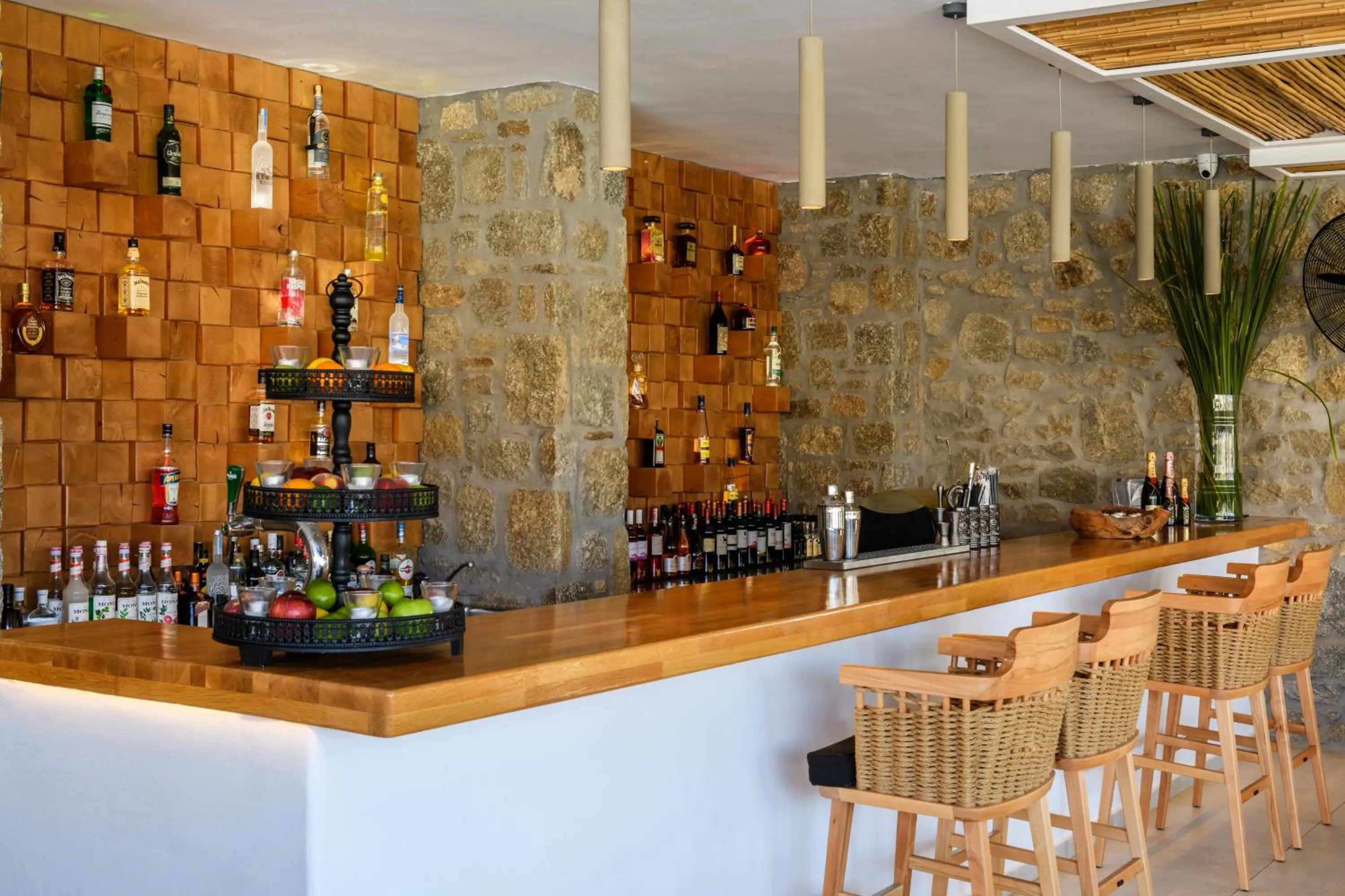 Restaurant/places to eat in Panormos Village Hotel