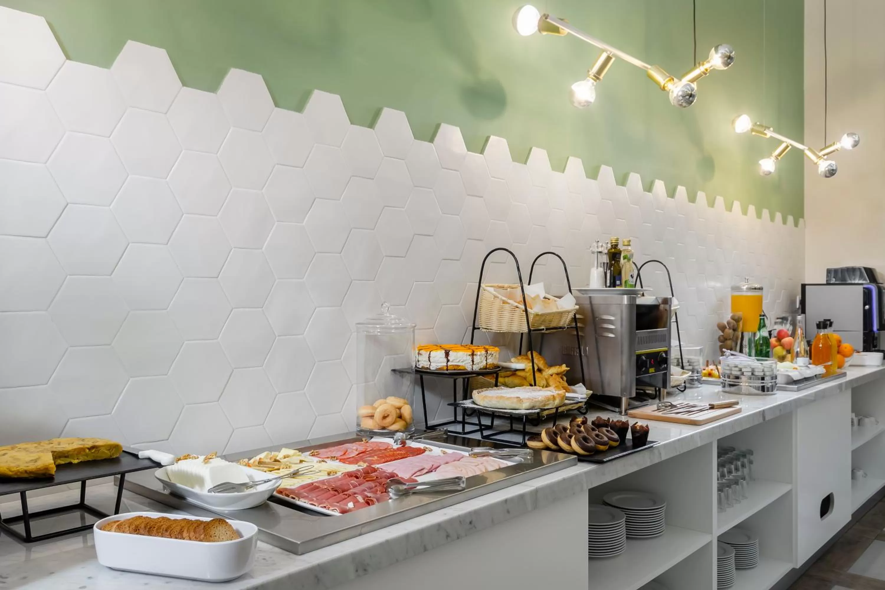 Continental breakfast in EXE Wellington